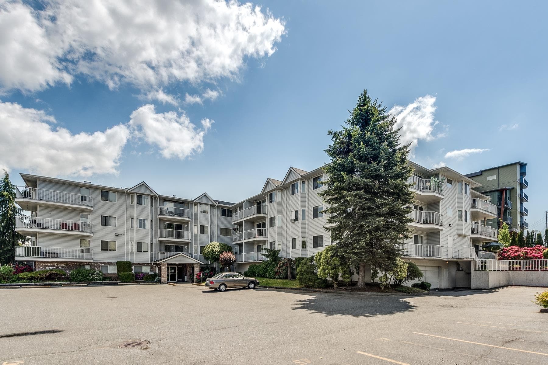 105 - 2750 Fuller Street, Abbotsford, V2S 3K1 — photo 1