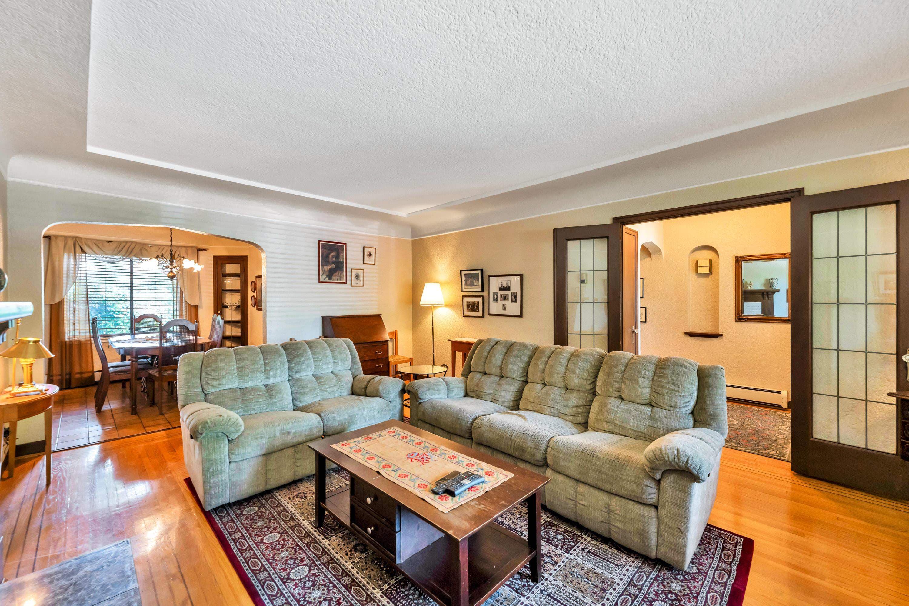 3778 Triumph Street, Burnaby, V5C 1Y4 — photo 3