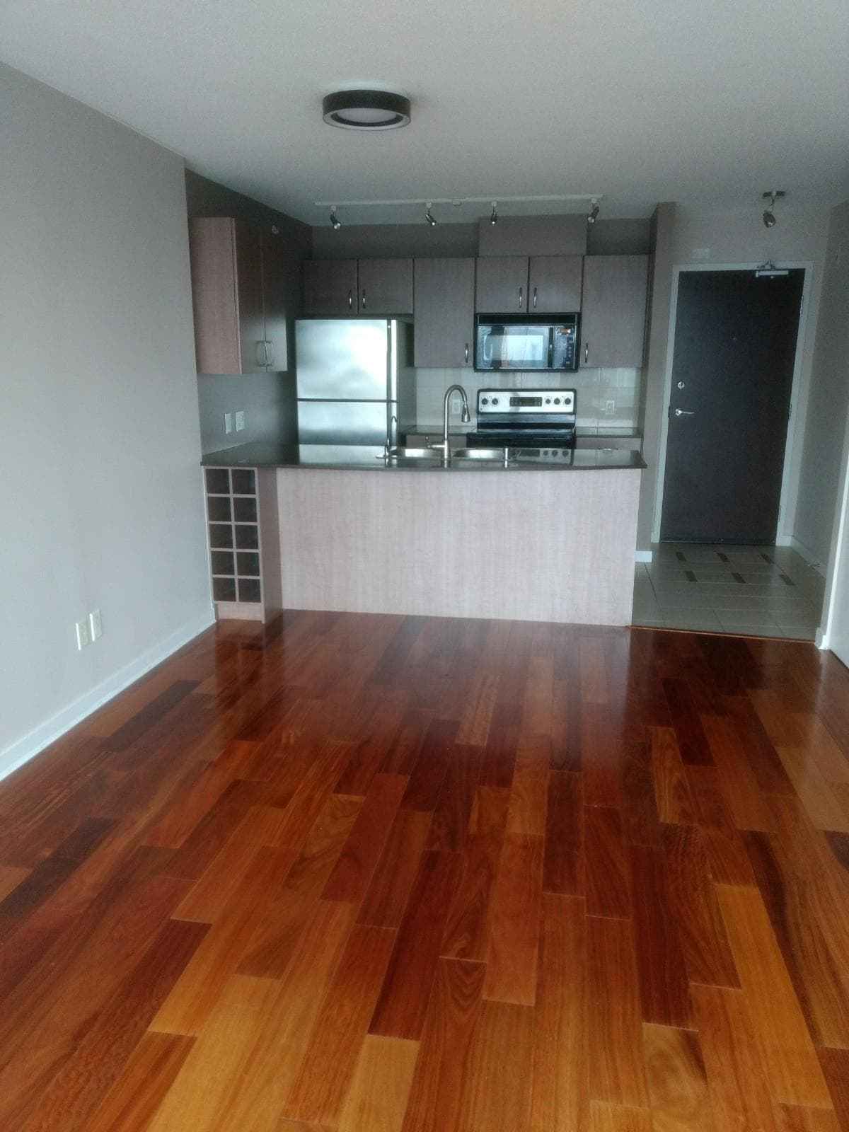 2313 - 610 Granville Street, Vancouver, V6C 3T3 — photo 3