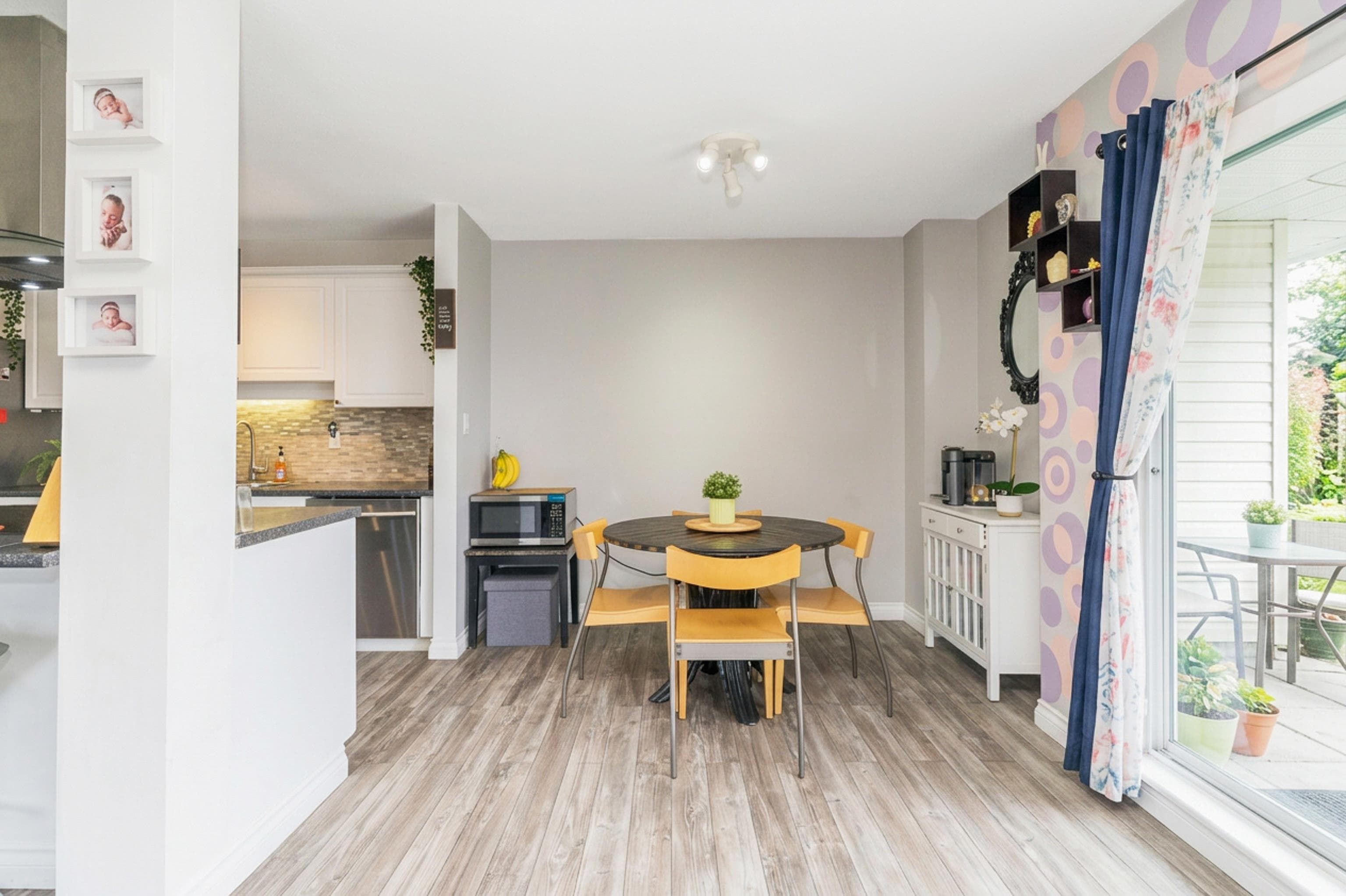 312 - 13771 72a Avenue, Surrey, V3W 9C6 — photo 5