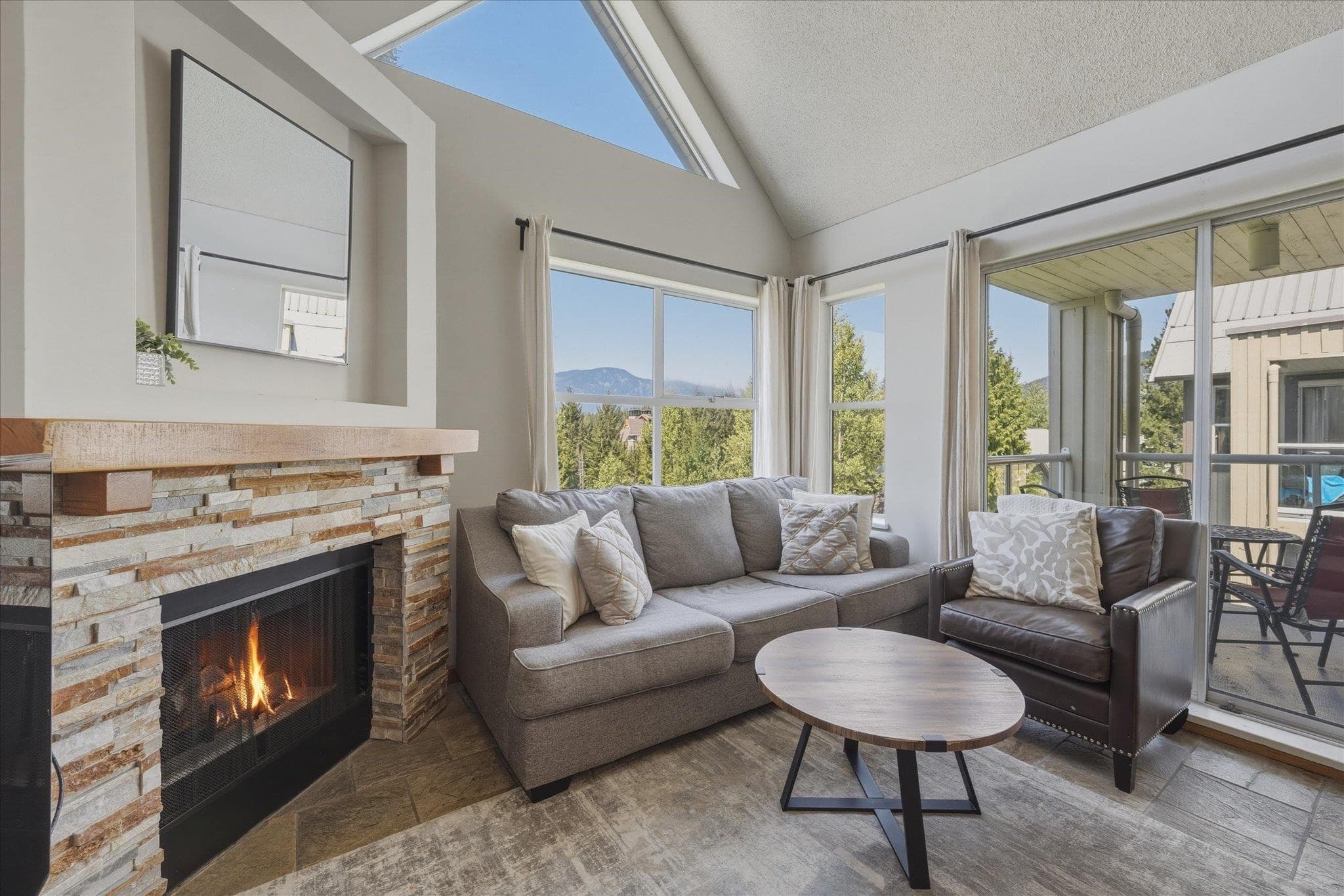 302 - 4749 Spearhead Drive, Whistler, V8E 1E9 — photo 1