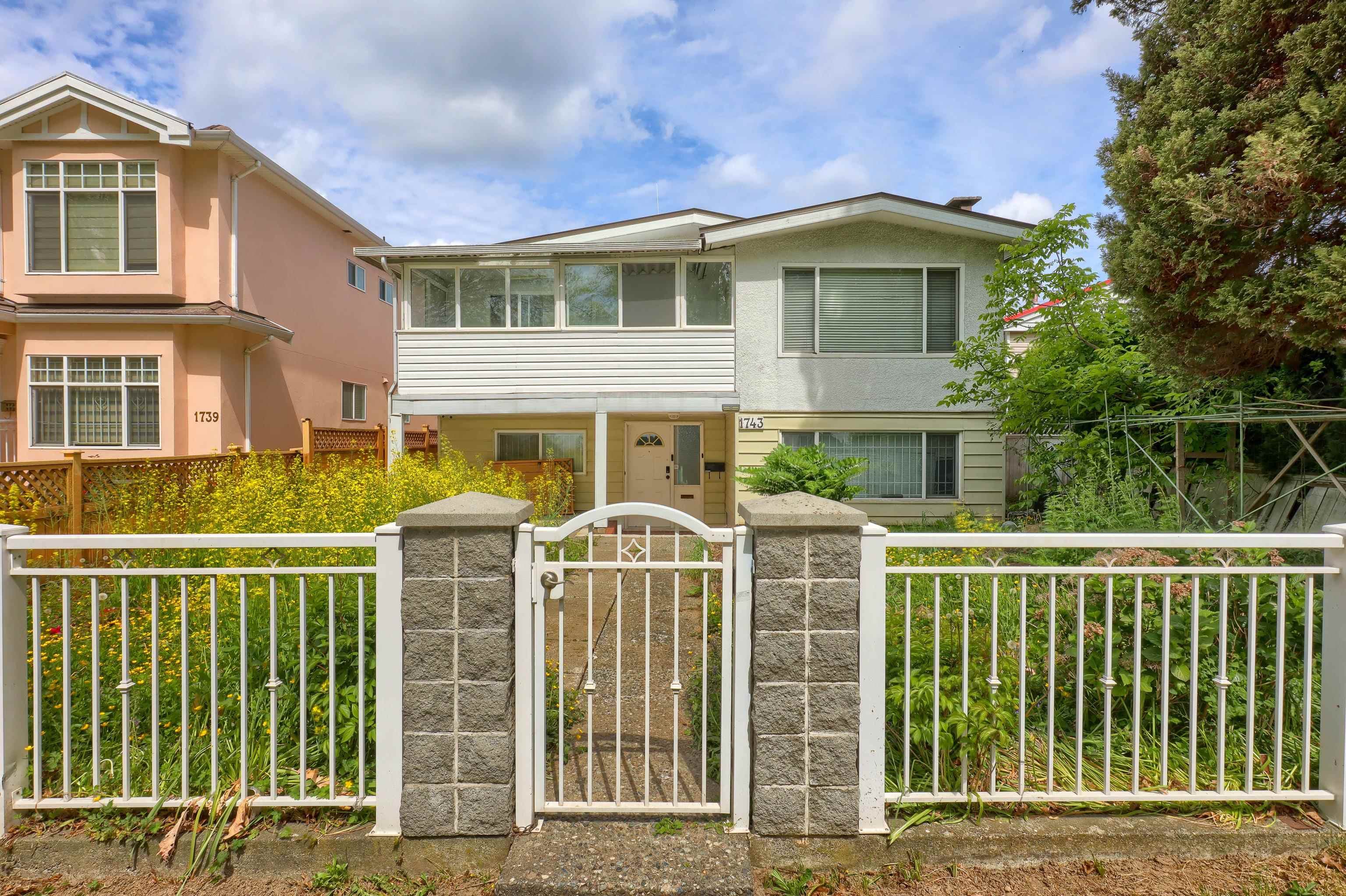 1743 E 49th Avenue, Vancouver