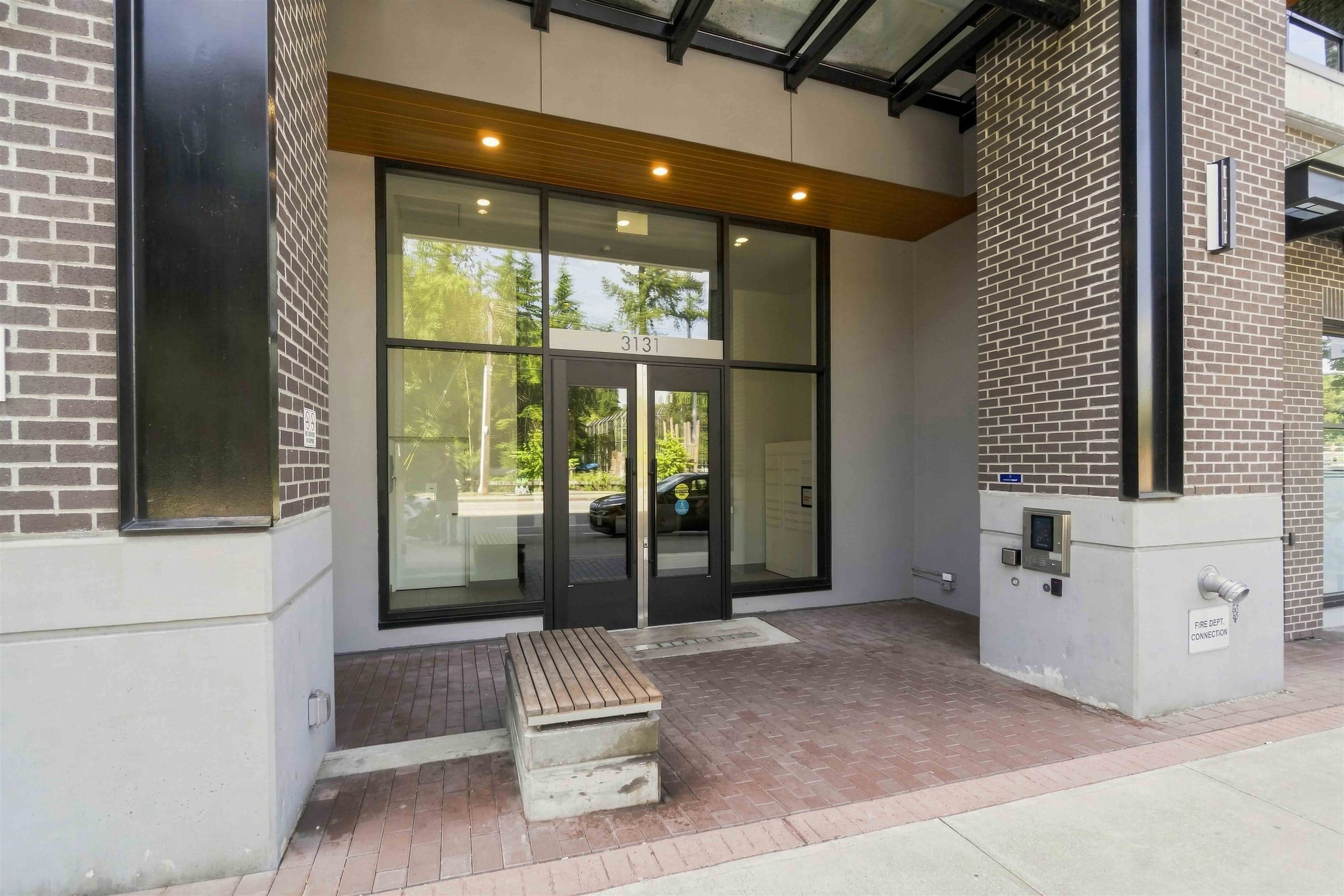 327 - 3131 Murray Street, Port Moody, V3H 0L9 — photo 4