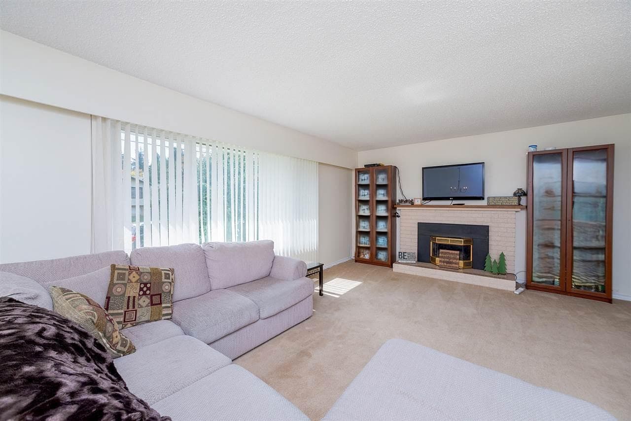 11781 71a Avenue, Delta, V4E 1W9 — photo 2
