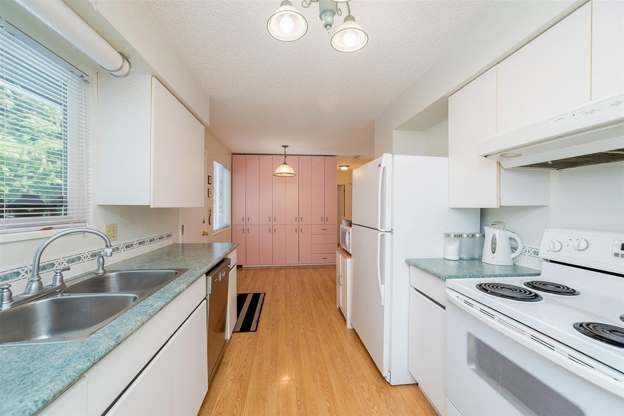 11781 71a Avenue, Delta, V4E 1W9 — photo 5