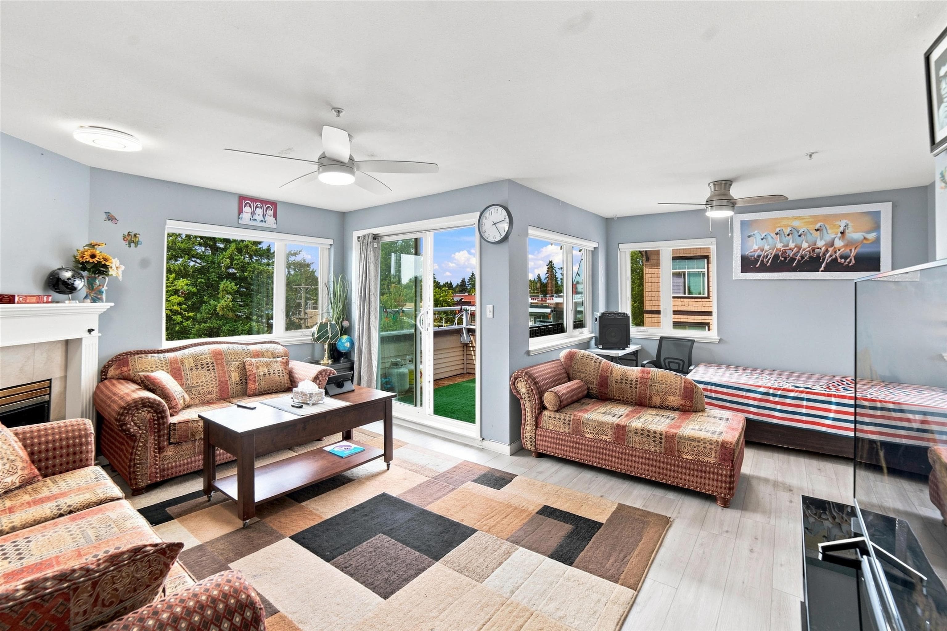 411 - 8142 120a Street, Surrey, V3W 0N1 — photo 1