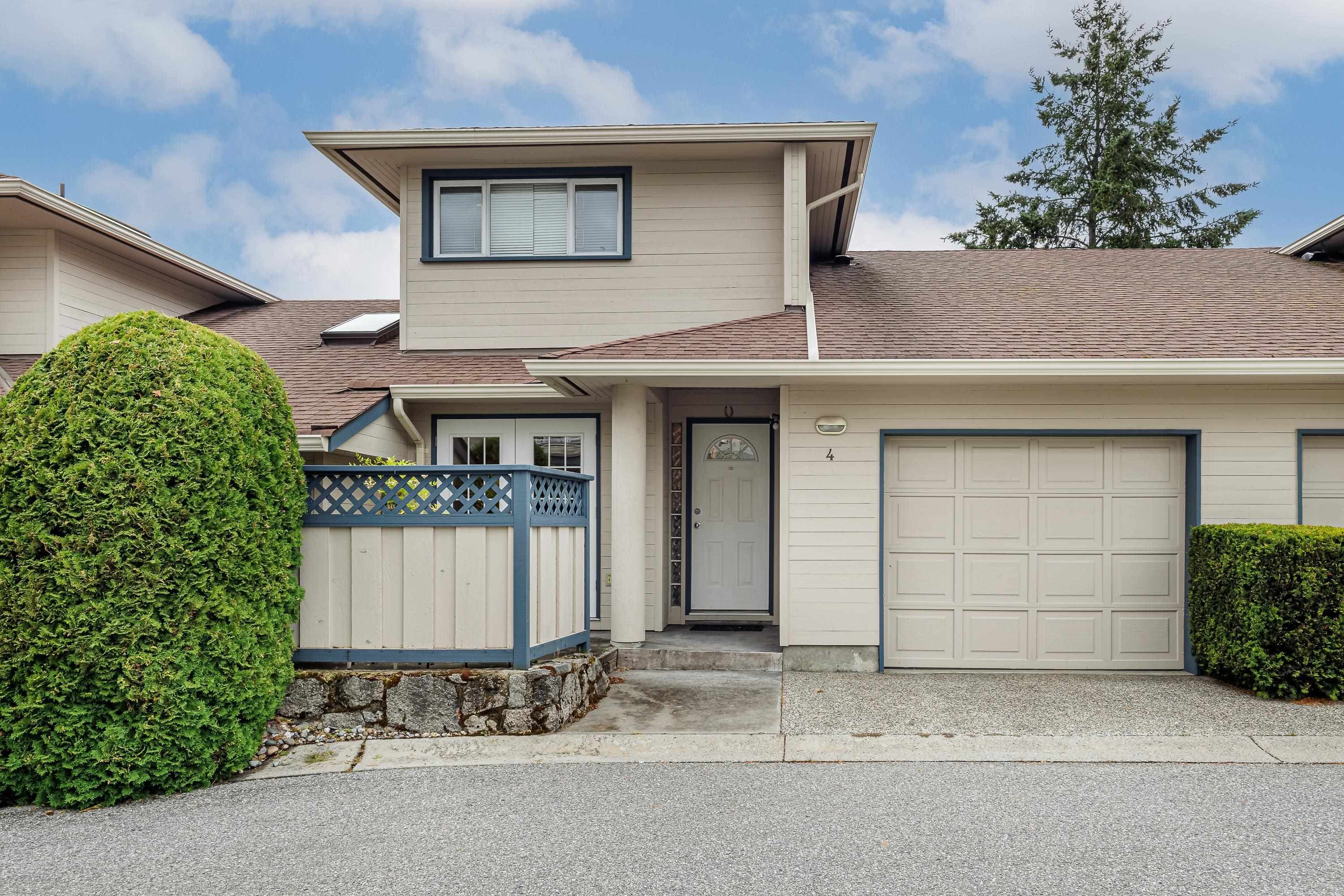 4 - 5768 Marine Way, Sechelt