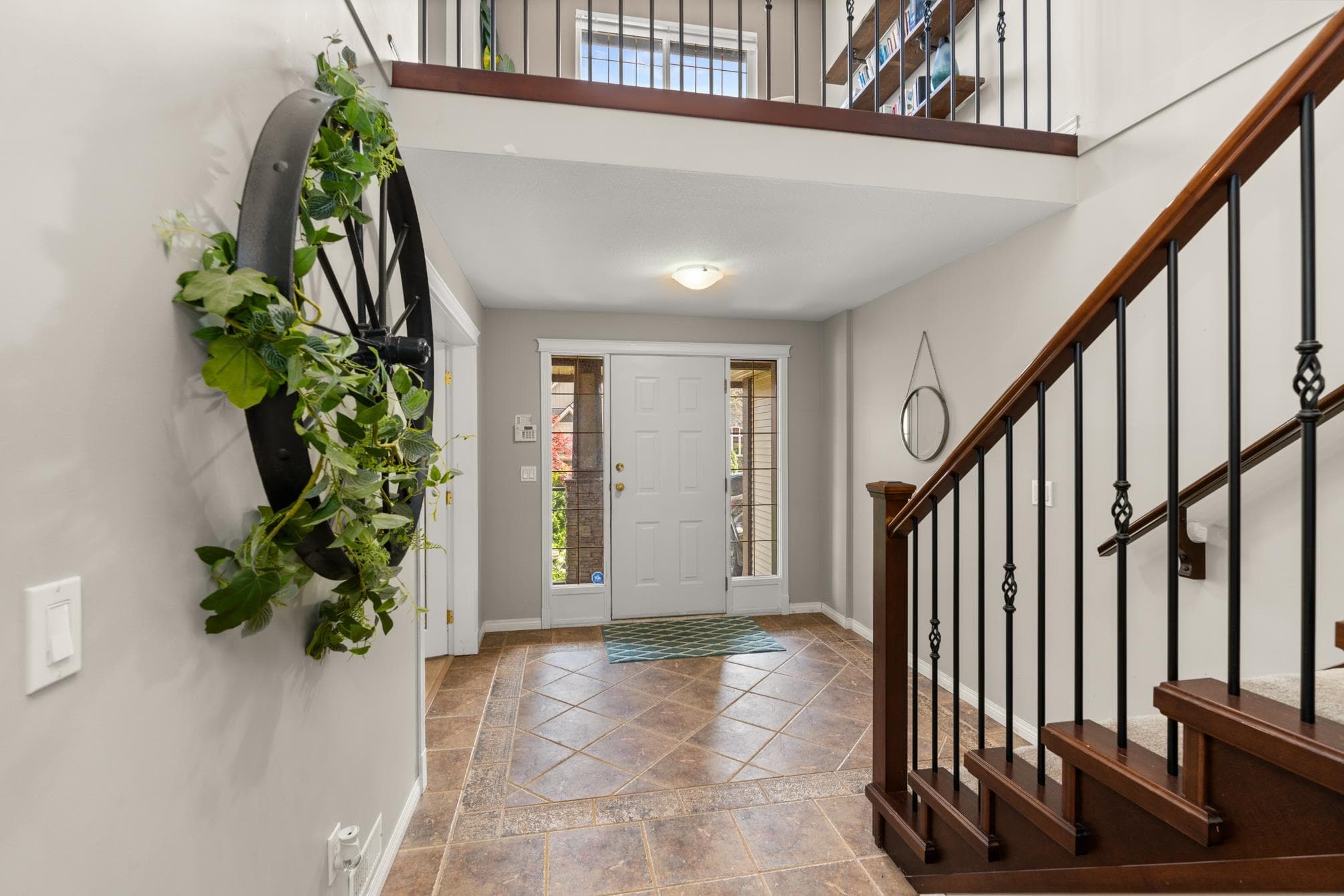 35823 Graystone Drive, Abbotsford, V3G 1K7 — photo 5