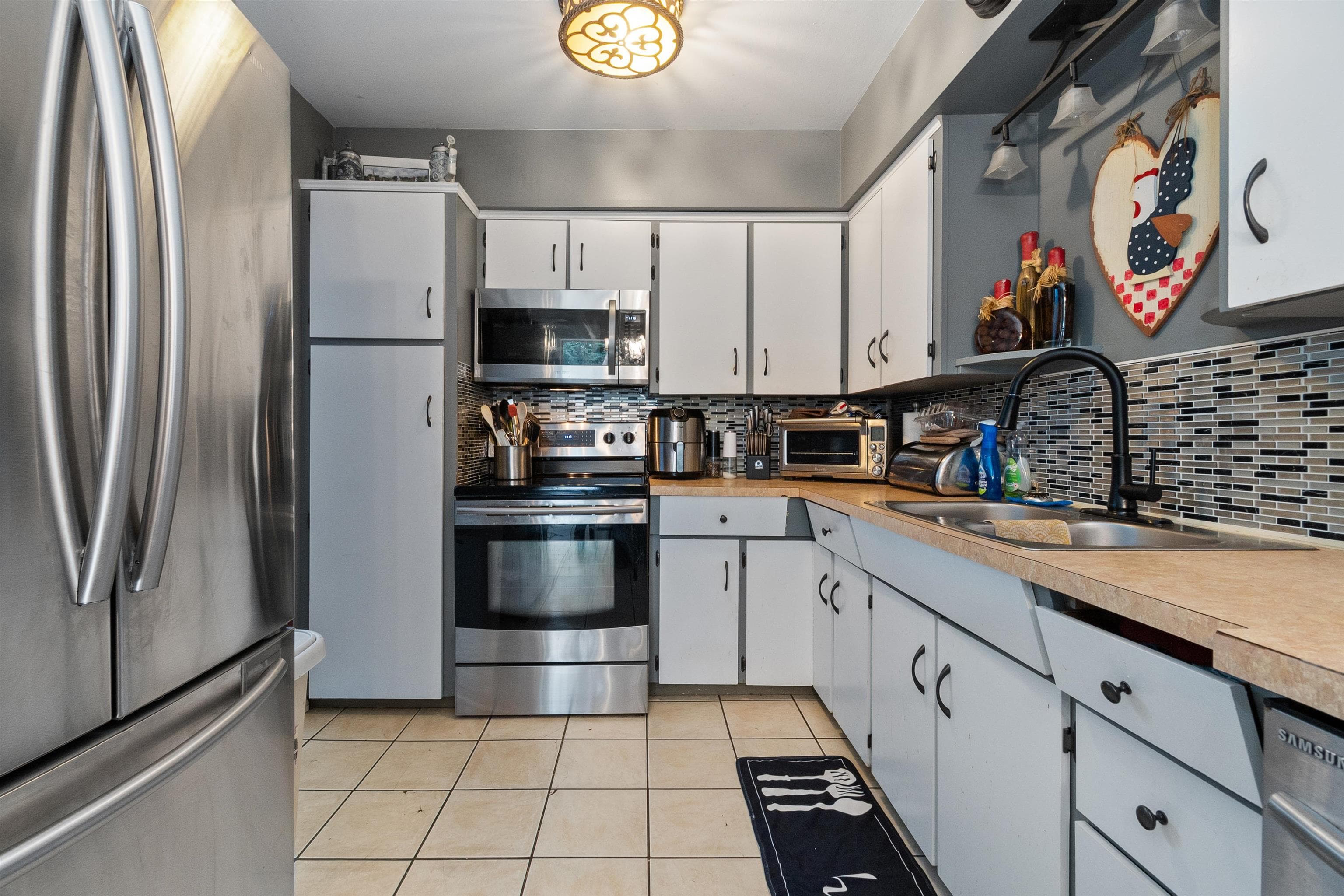 4 - 5840 Vedder Road, Chilliwack, V2R 3G4 — photo 2