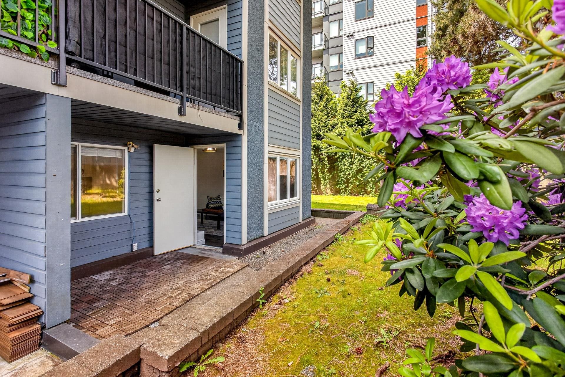 105 - 1122 King Albert Avenue, Coquitlam, V3J 1X7 — photo 2