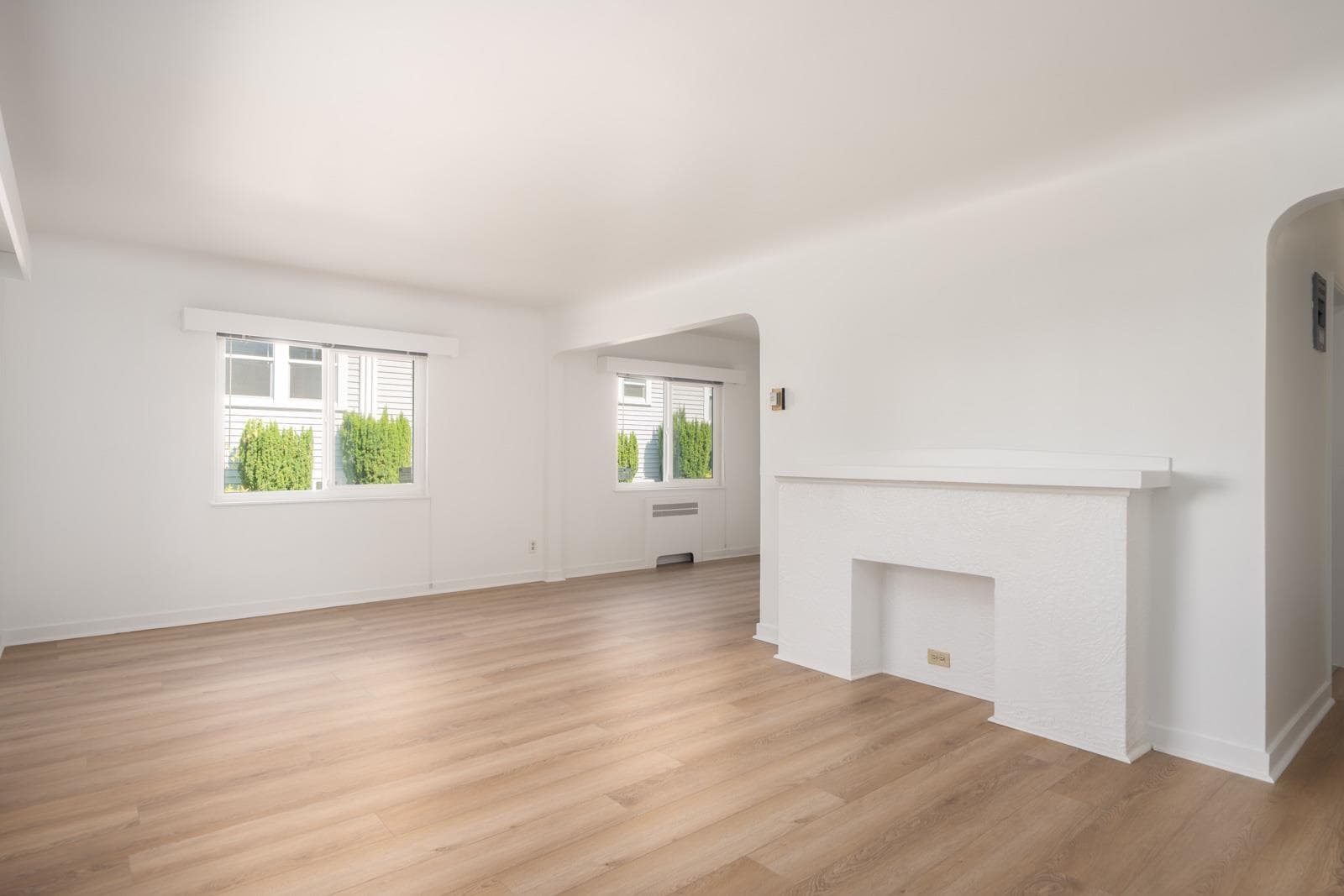105 - 735 Royal Avenue, New Westminster, V3M 1J6 — photo 3