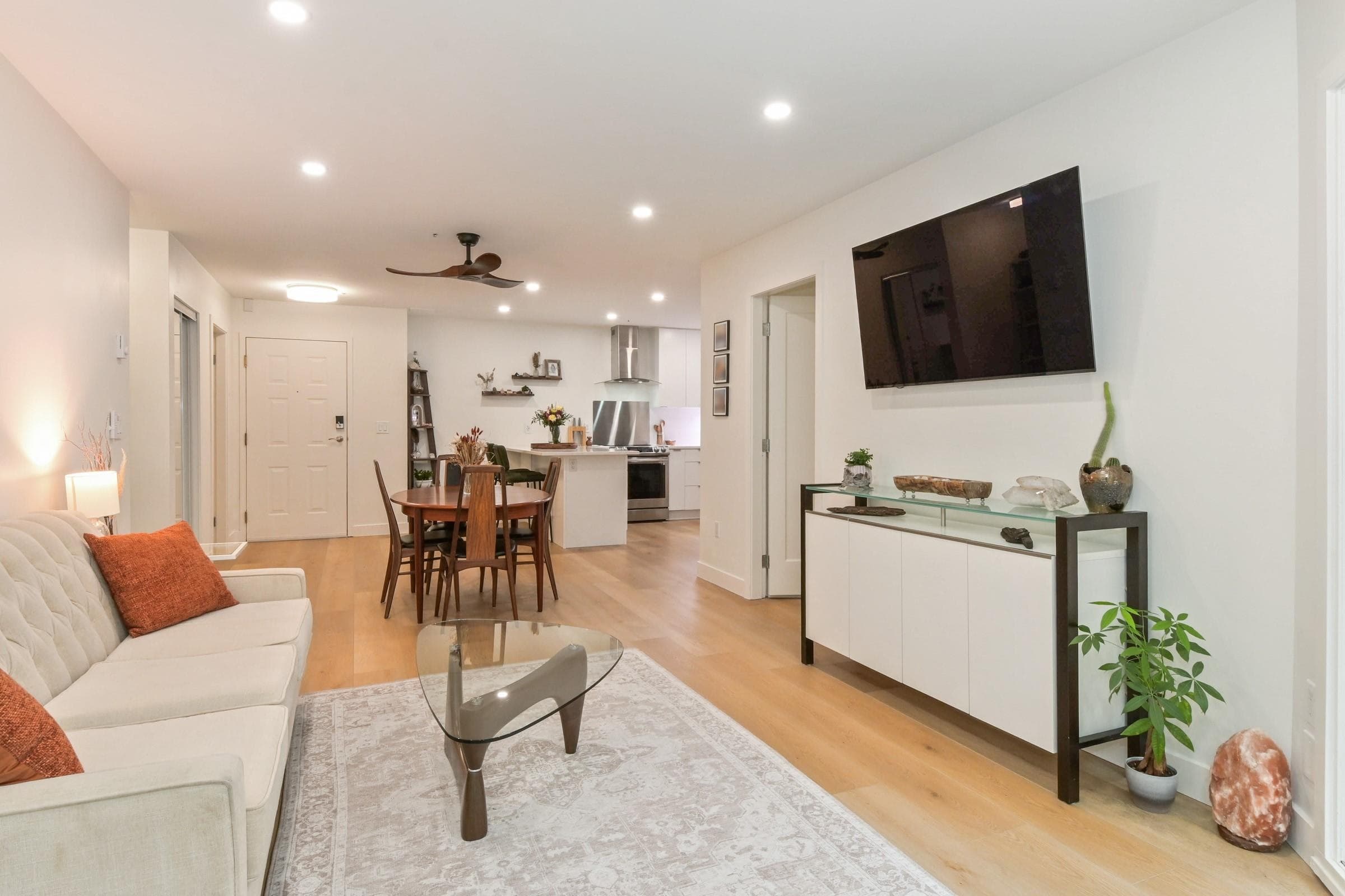 203 - 2700 Mccallum Road, Abbotsford, V2S 6X9 — photo 5