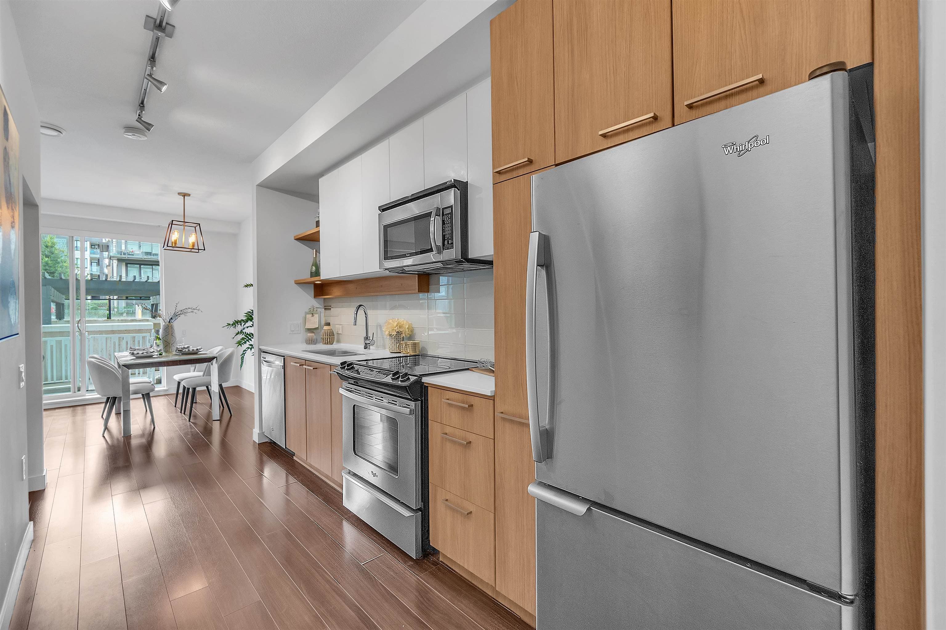 107 - 608 Como Lake Avenue, Coquitlam, V3J 0B2 — photo 2