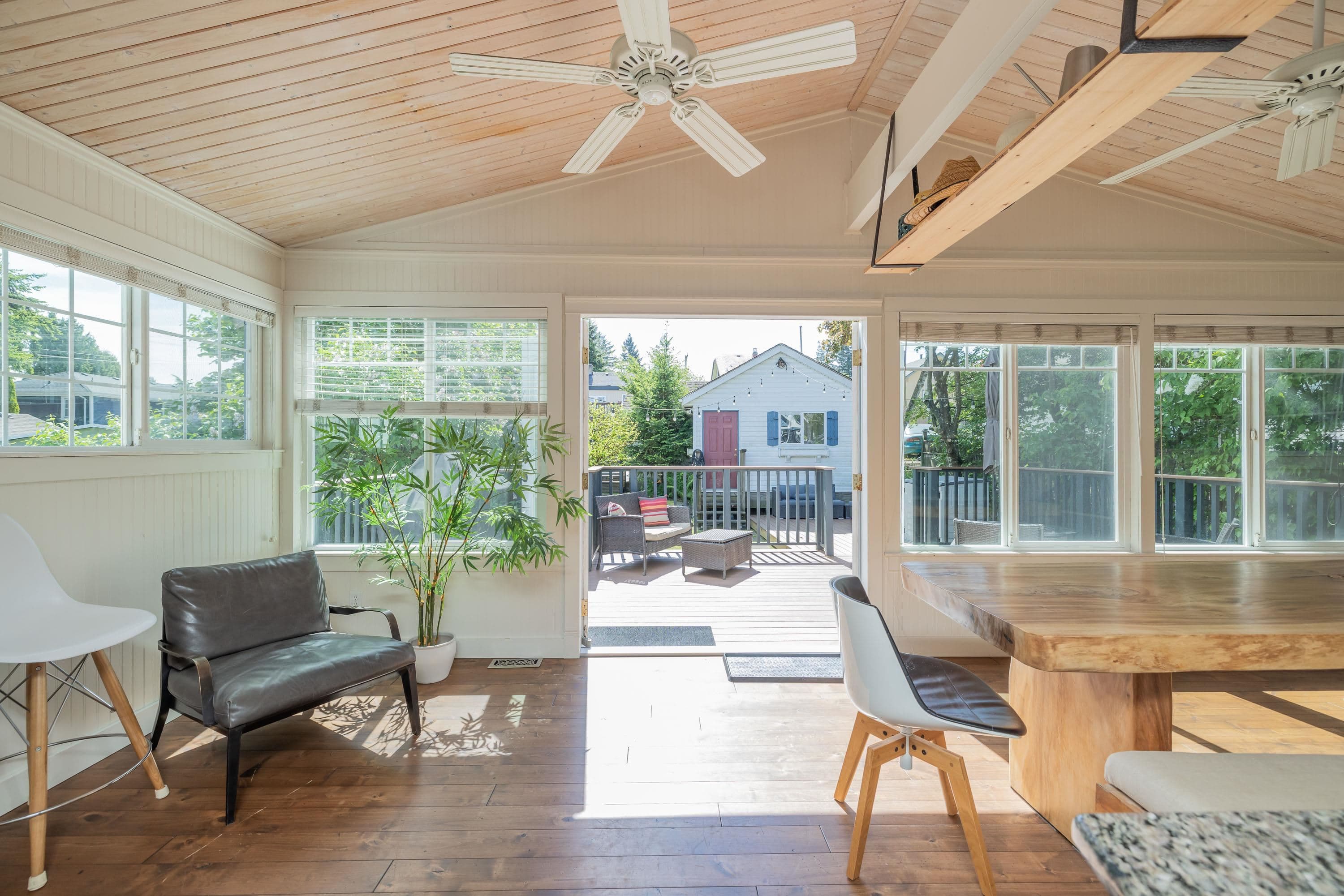 112 Durham Street, New Westminster, V3L 1X1 — photo 1