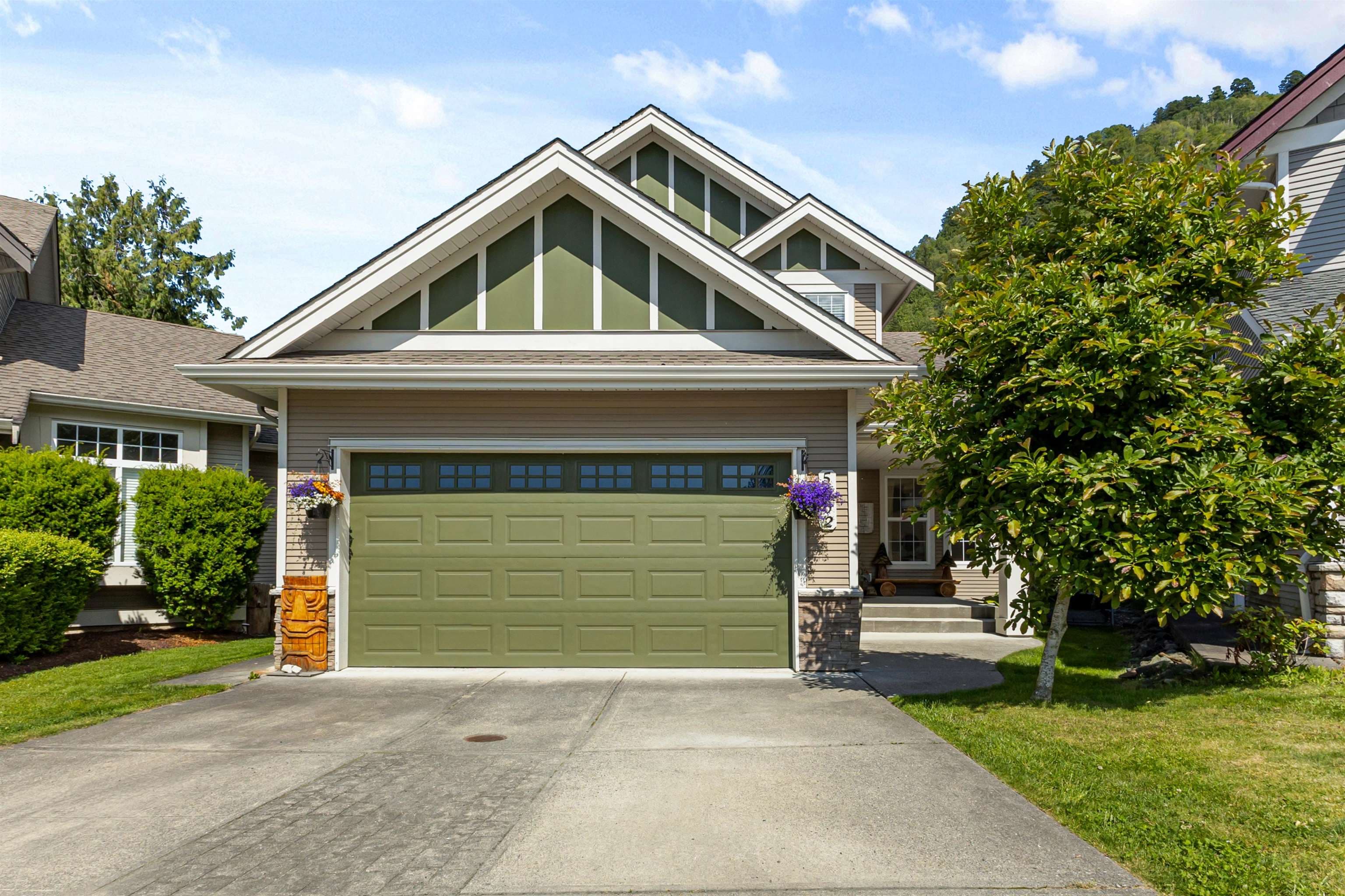 5602 Thom Creek Drive, Chilliwack, V2R 5Z6 — photo 2
