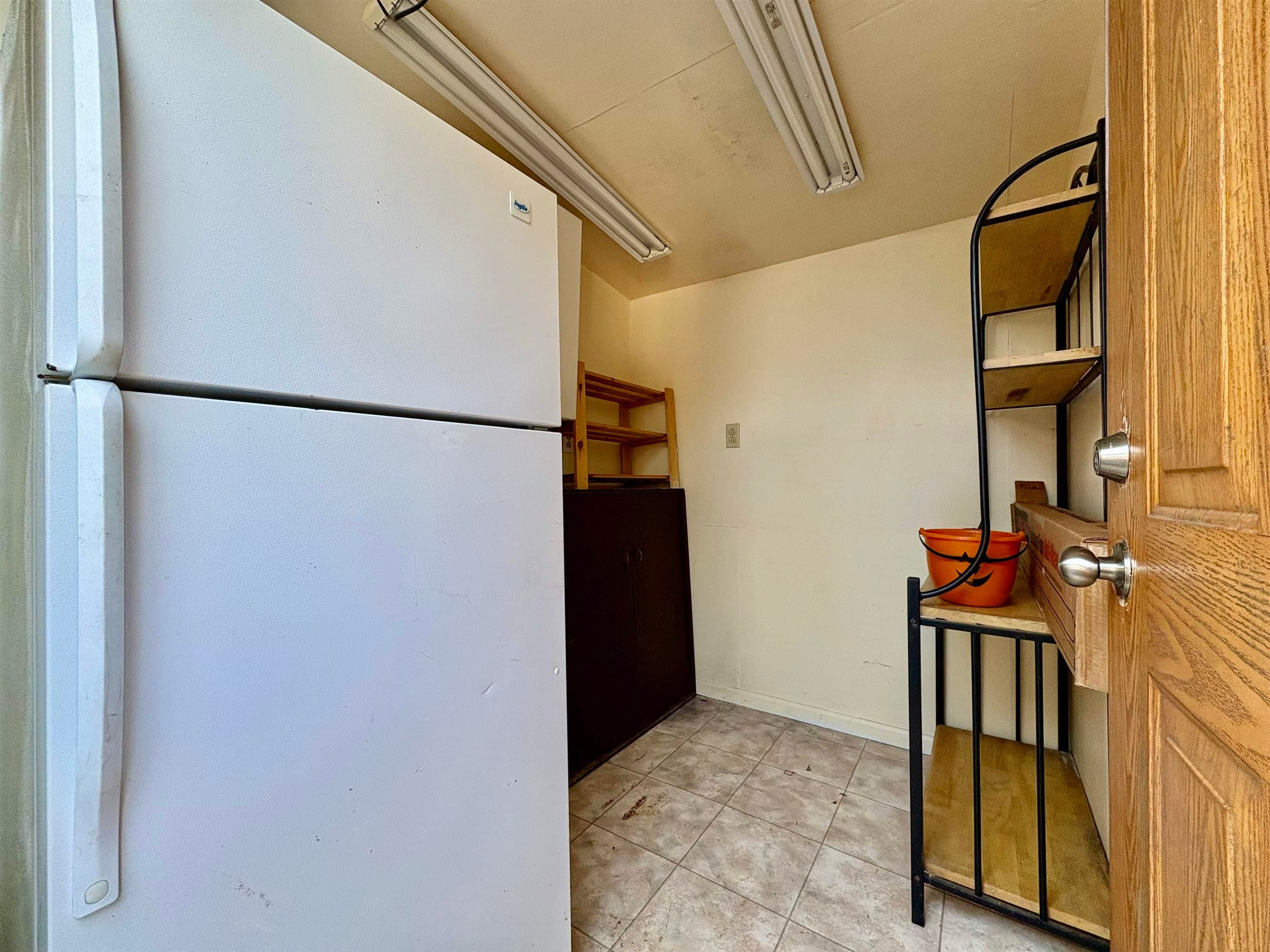 211 - 1436 Frost Road, Cultus Lake, V2R 4X8 — photo 5