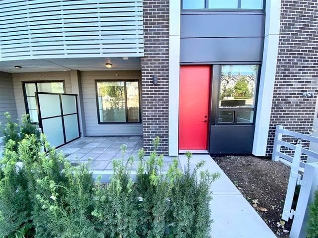 102 - 15858 Fraser Highway, Surrey, V4N 6X4 — photo 2