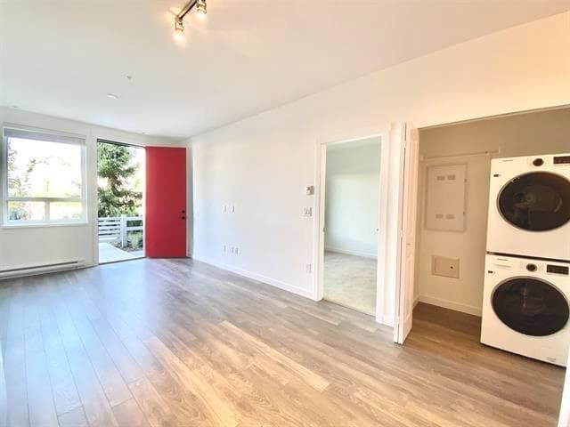 102 - 15858 Fraser Highway, Surrey, V4N 6X4 — photo 5