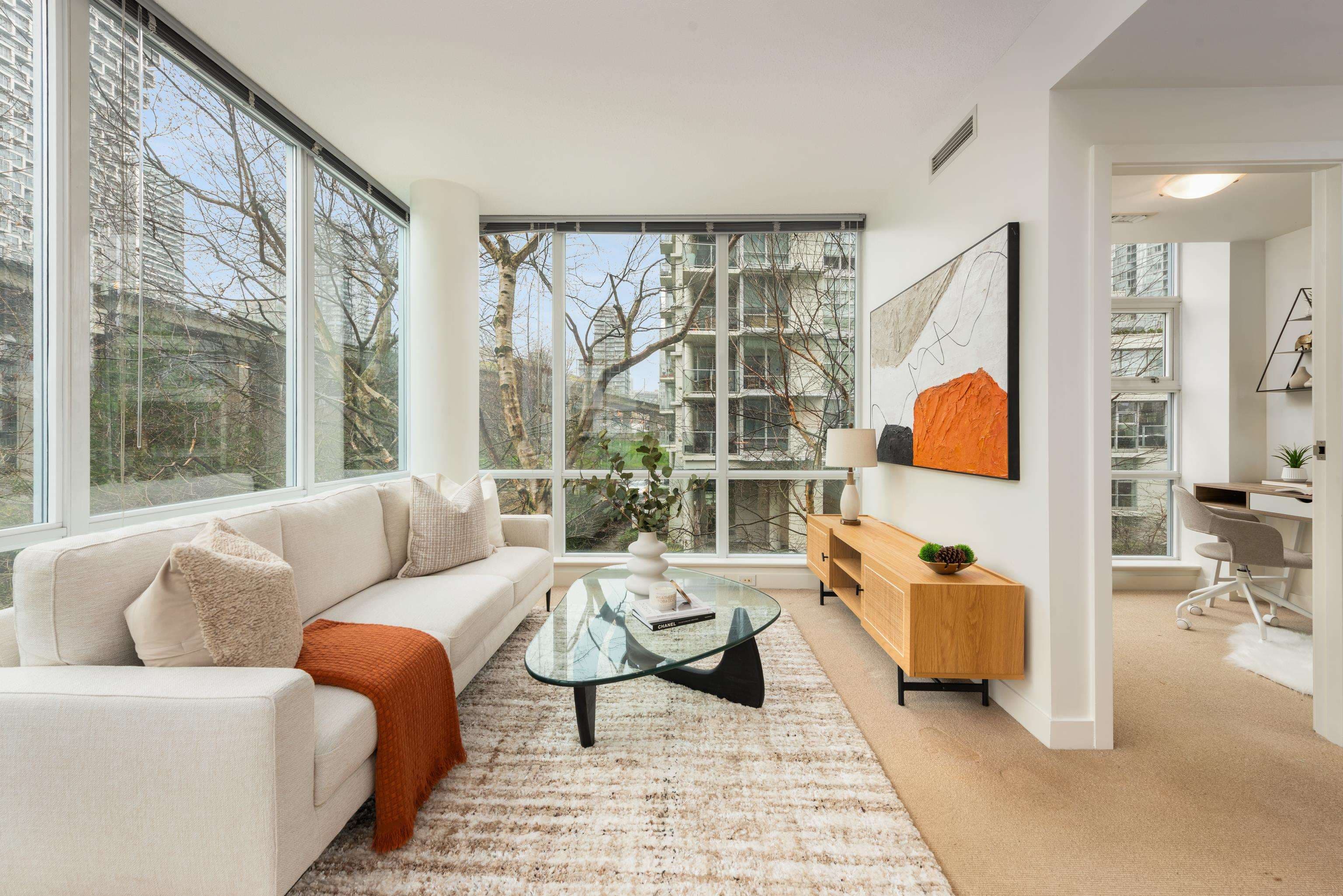 605 - 633 Kinghorne Mews, Vancouver, V6Z 3H3 — photo 2