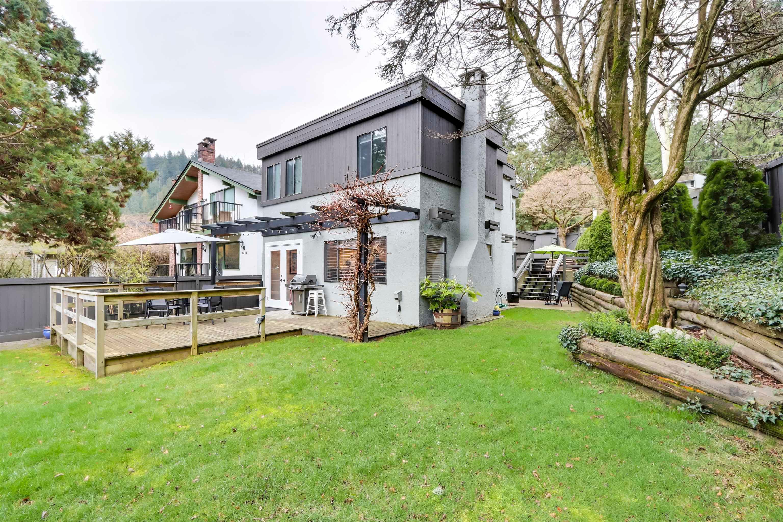 6590 Nelson Avenue, West Vancouver, V7W 2A9 — photo 1