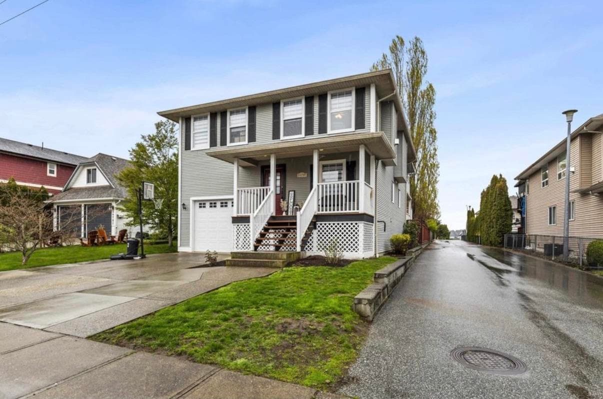 34795 1 Avenue, Abbotsford, V2S 8C2 — photo 2