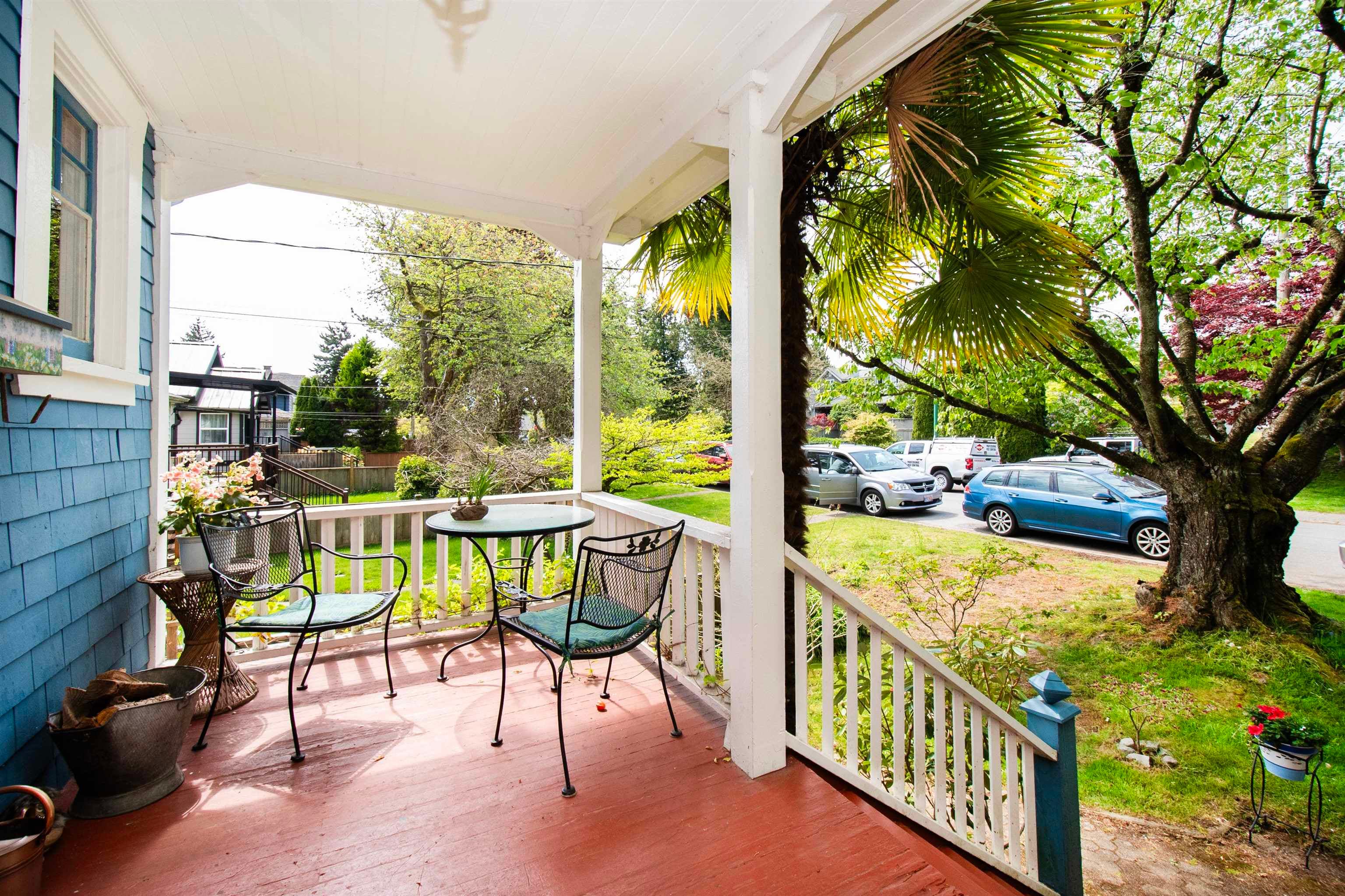 1560 Macgowan Avenue, North Vancouver, V7P 2X2 — photo 3