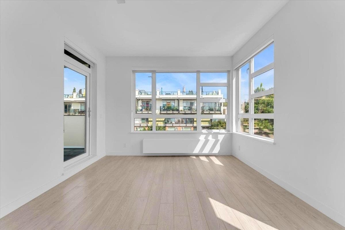 315 - 711 W 14th Street, North Vancouver, V7M 3E8 — photo 2