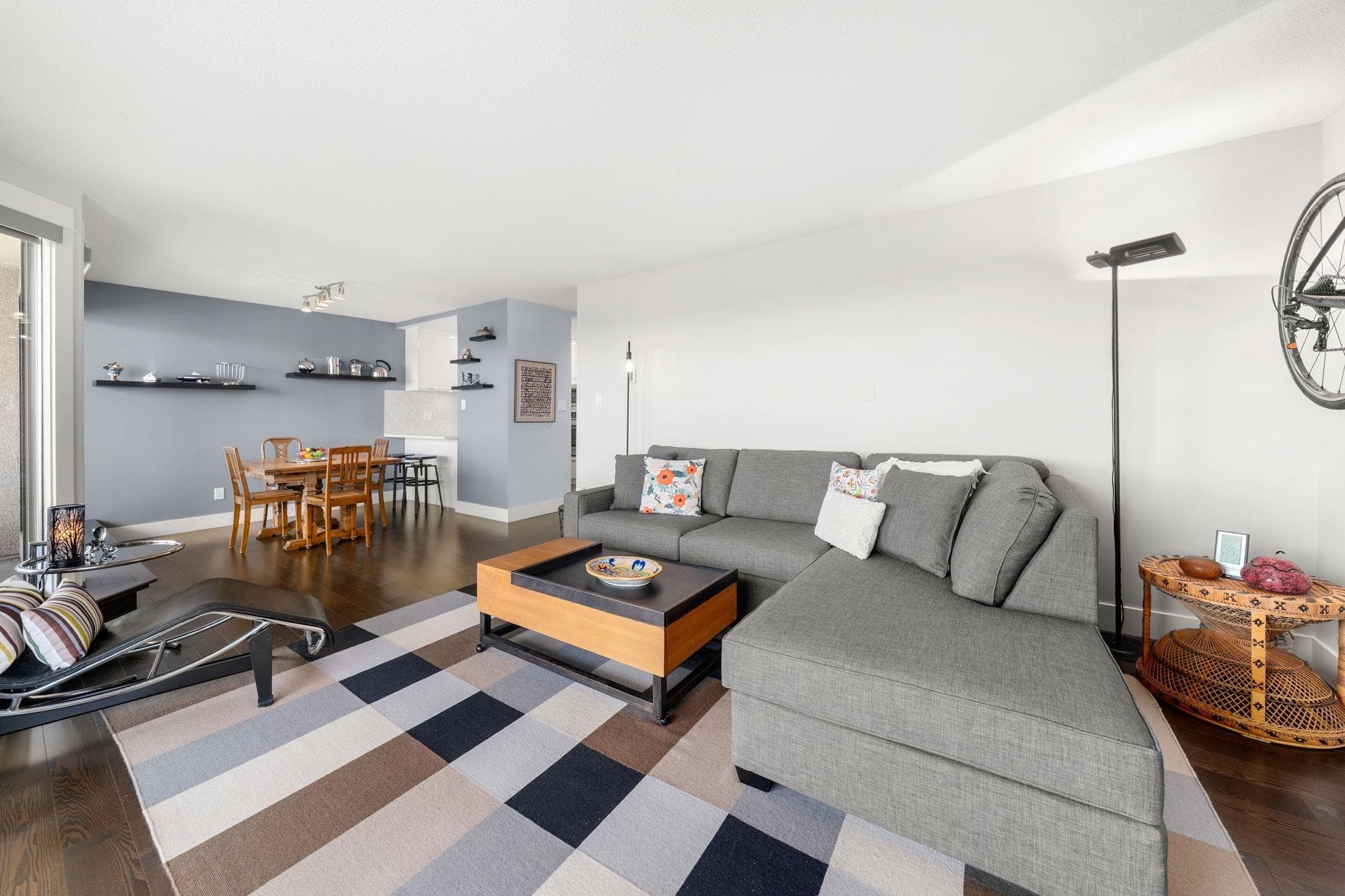 1101 - 444 Lonsdale Avenue, North Vancouver, V7M 3H5 — photo 5