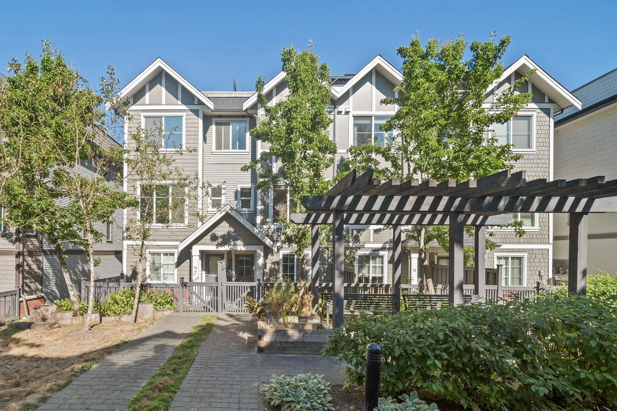 27 - 8217 204b Street, Langley, V2Y 0V6 — photo 1