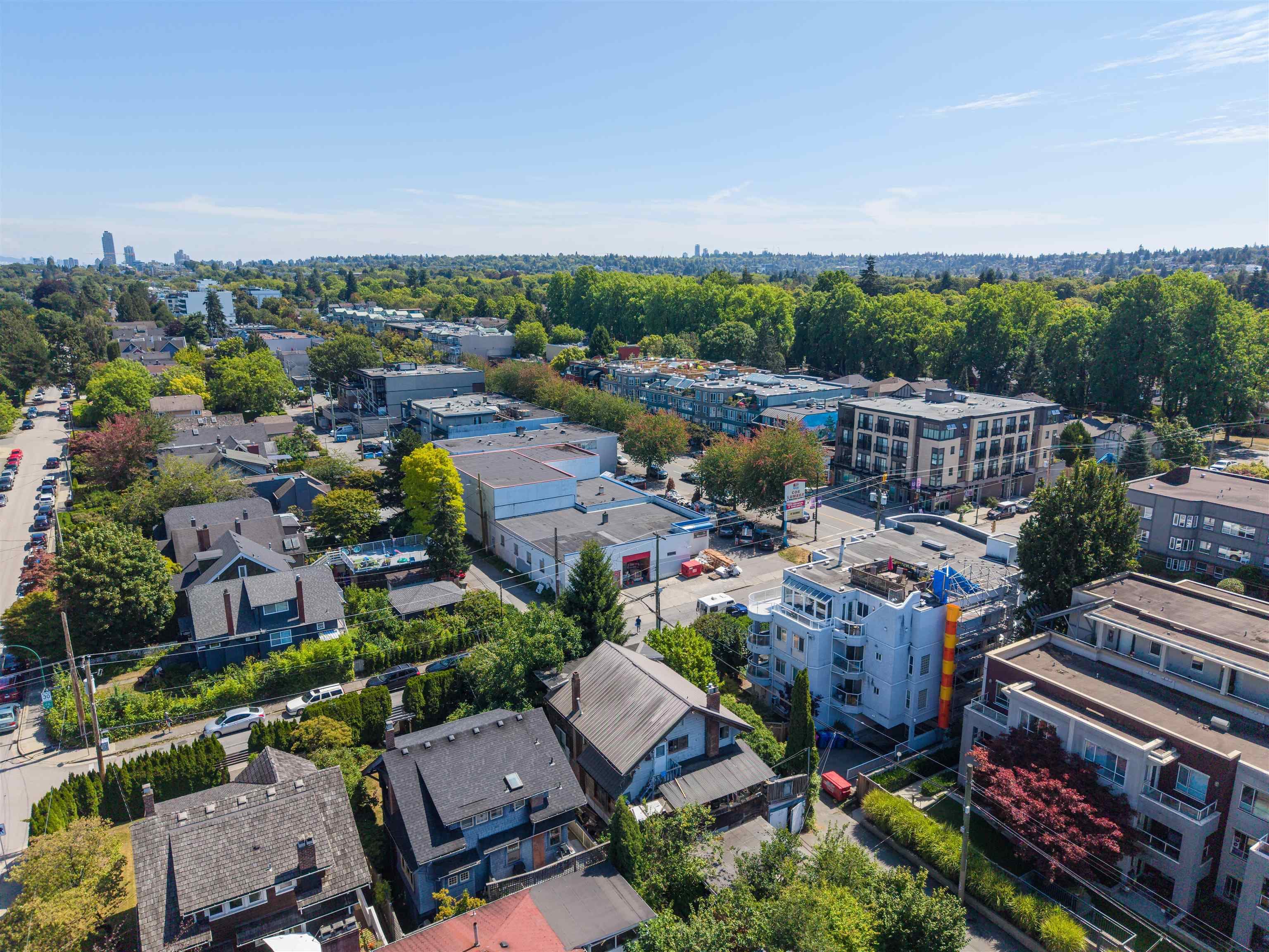 2413 Collingwood Street, Vancouver, V6R 3L3 — photo 4