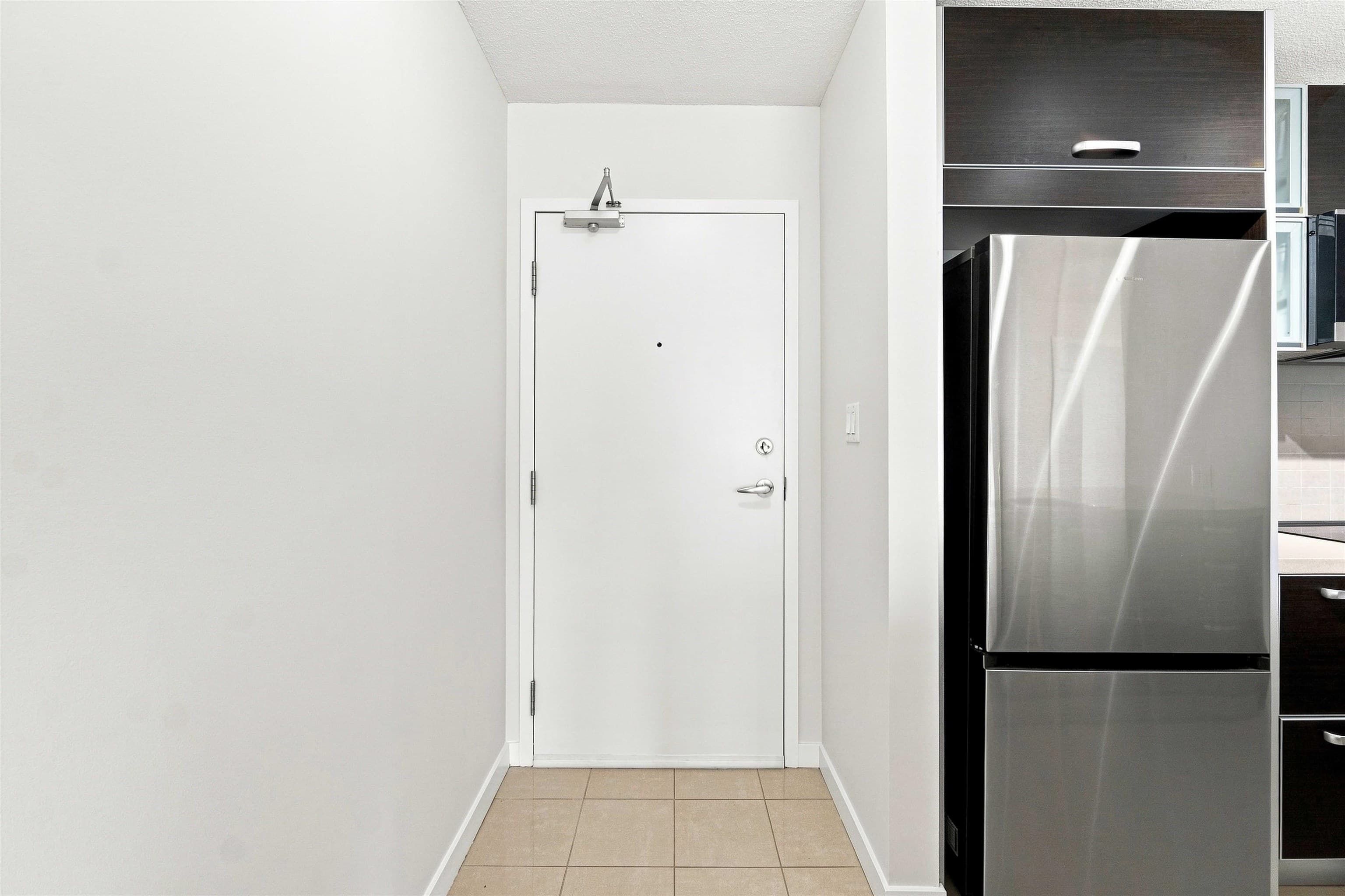 3202 - 13688 100 Avenue, Surrey, V3T 0G5 — photo 2