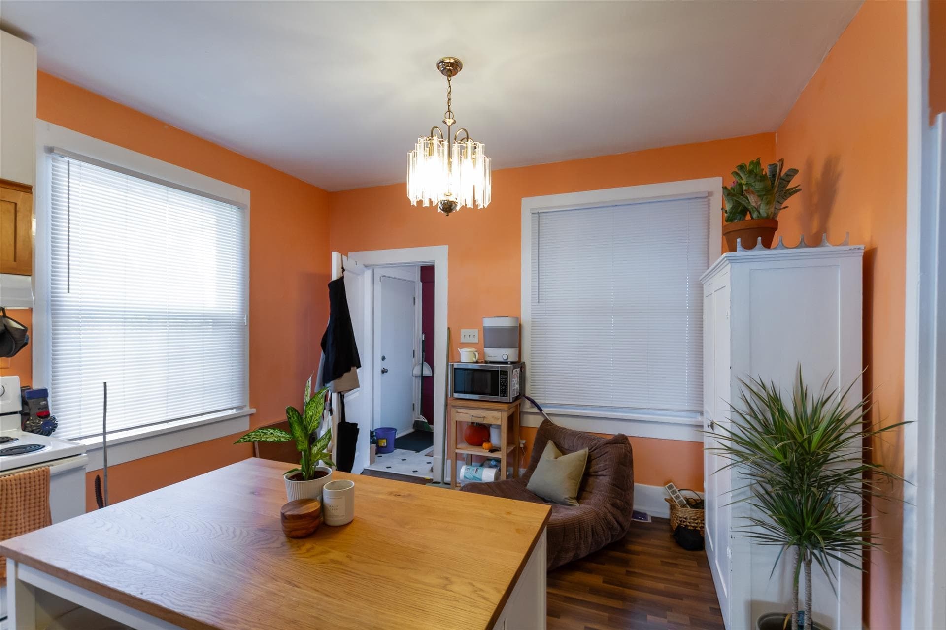 1925 Adanac Street, Vancouver, V5L 2E5 — photo 4
