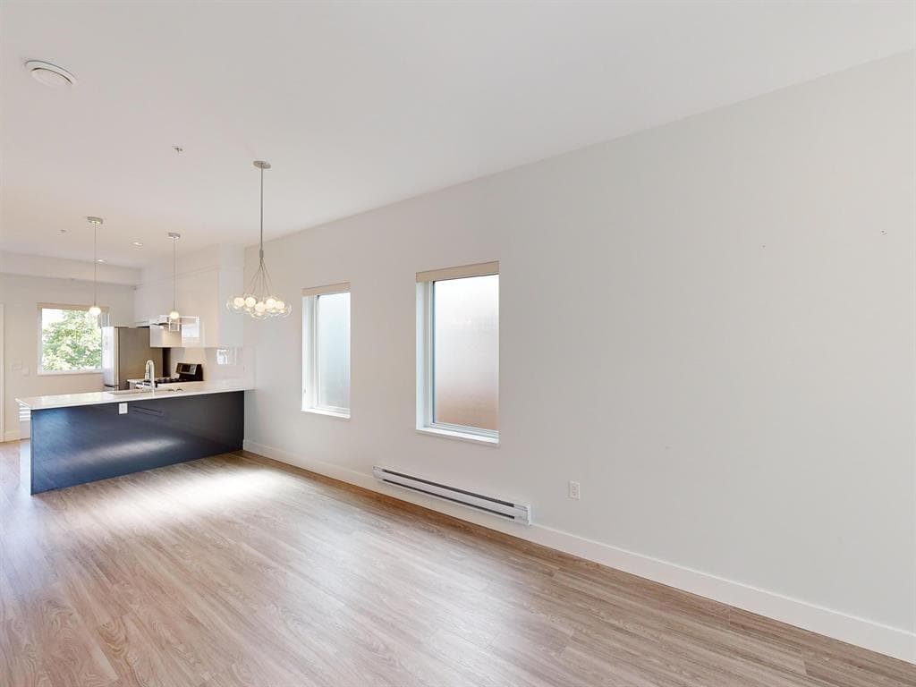 2731 Duke St, Vancouver, V5R 4S8 — photo 4
