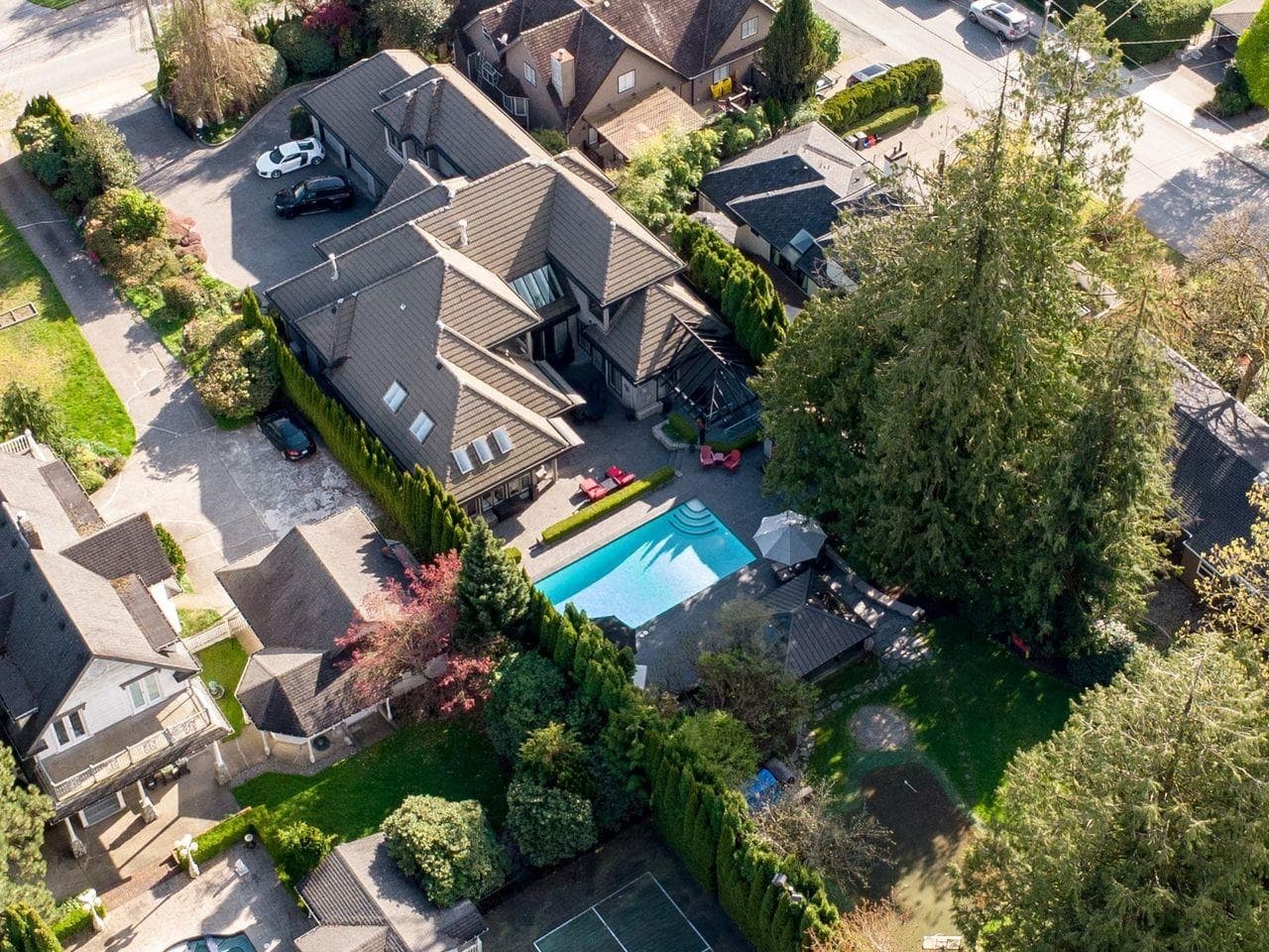 805 Rochester Avenue, Coquitlam, V3K 2W3 — photo 2