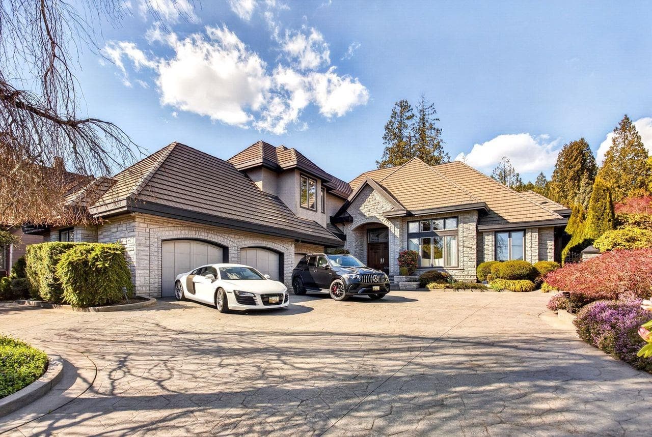 805 Rochester Avenue, Coquitlam