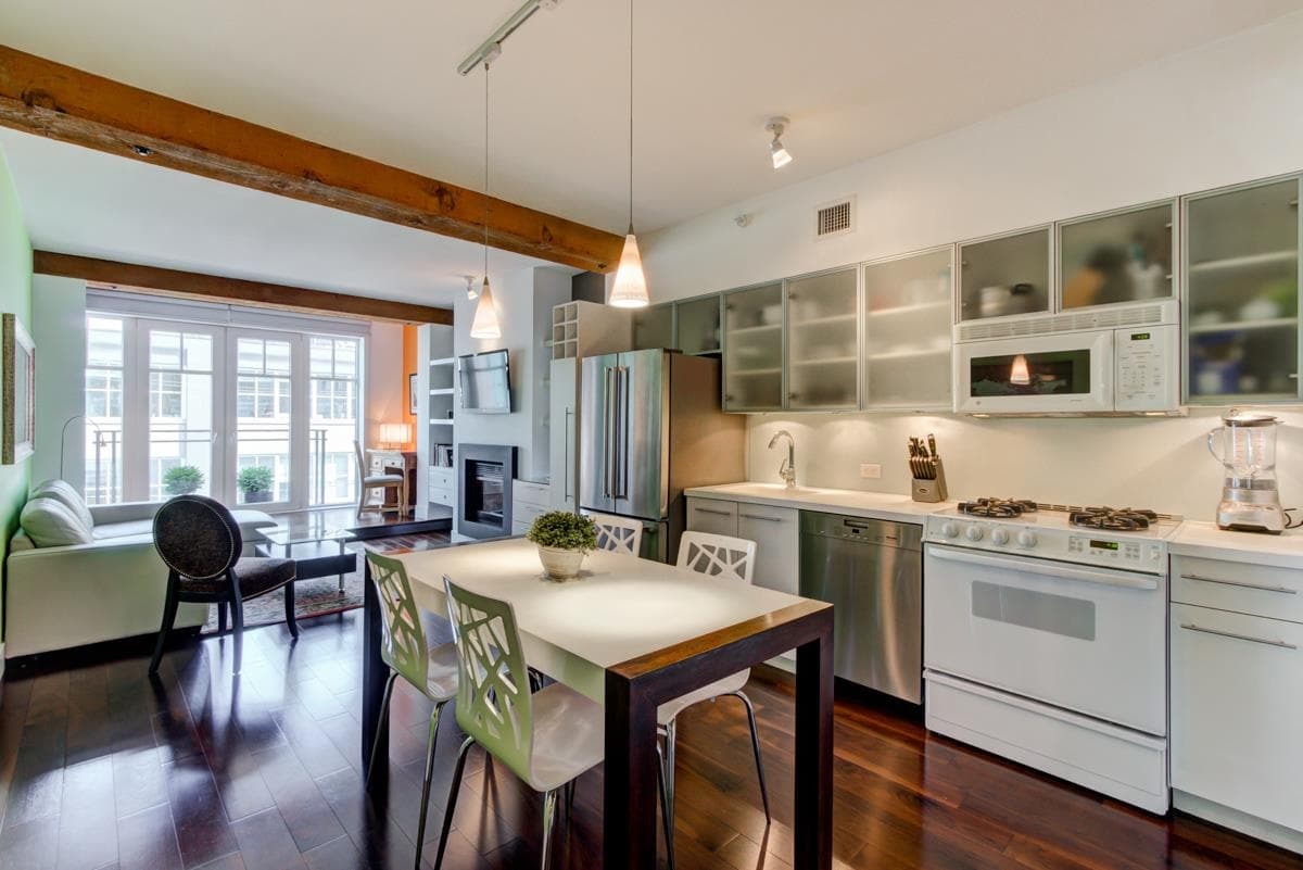 207 - 1275 Hamilton Street, Vancouver