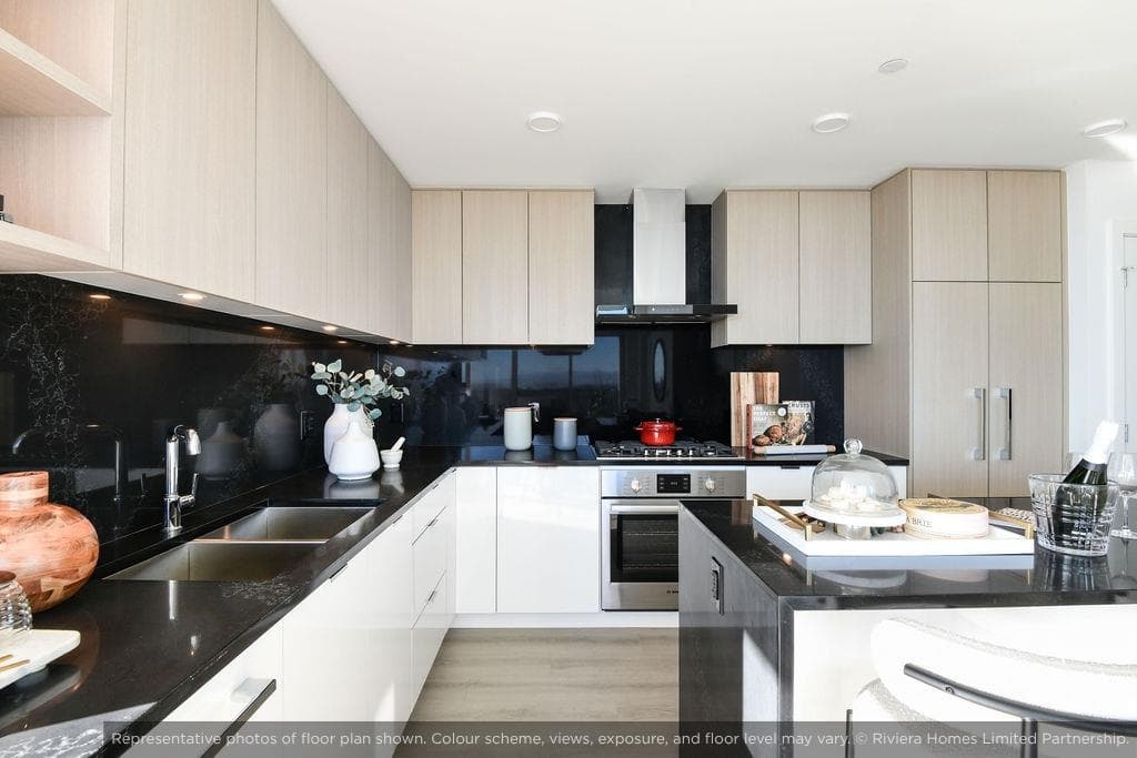 1103 - 4988 Bennett Street, Burnaby, V5H 0L1 — photo 1