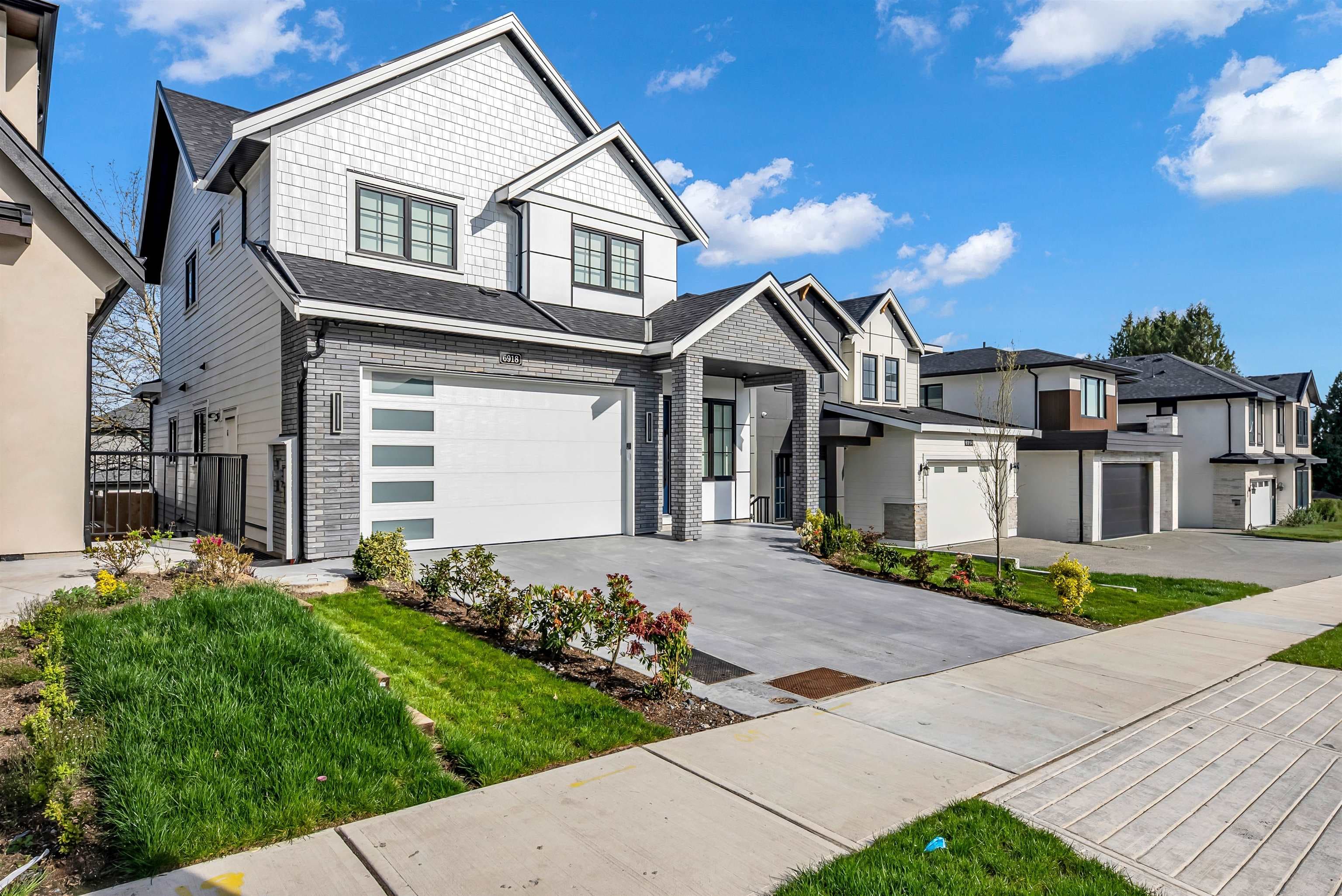 6918 204a Street, Langley, V2Y 0W4 — photo 2