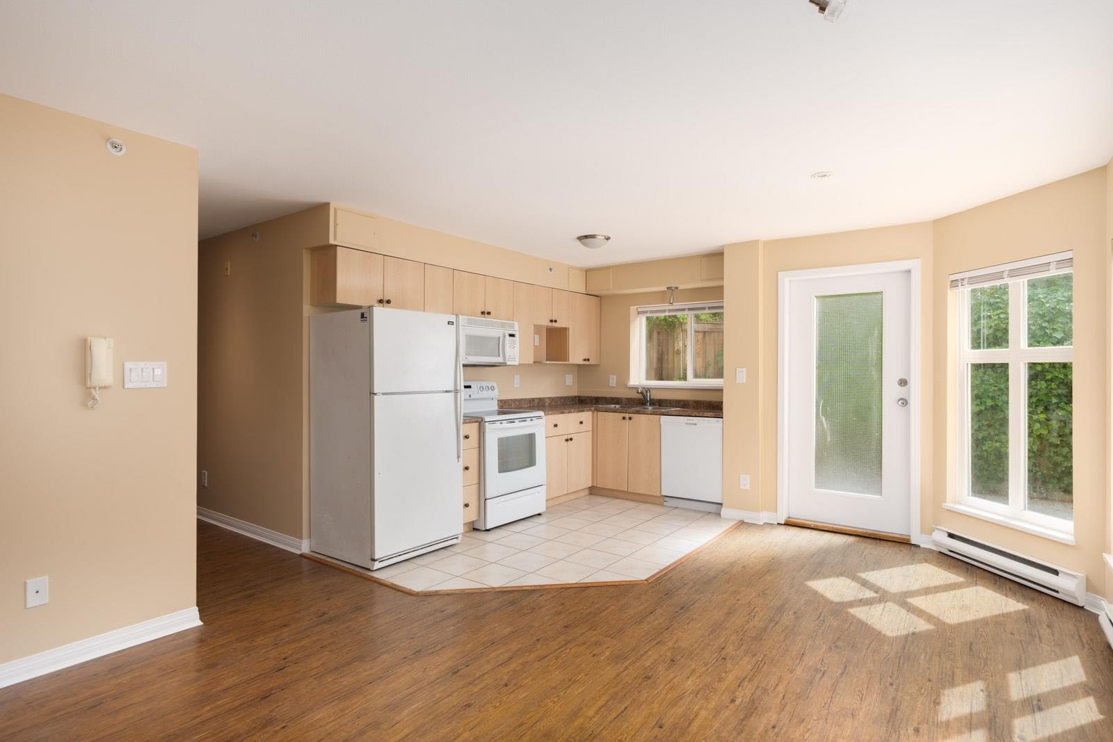 101 - 1099 W 71st Avenue, Vancouver, V6P 6Y5 — photo 2