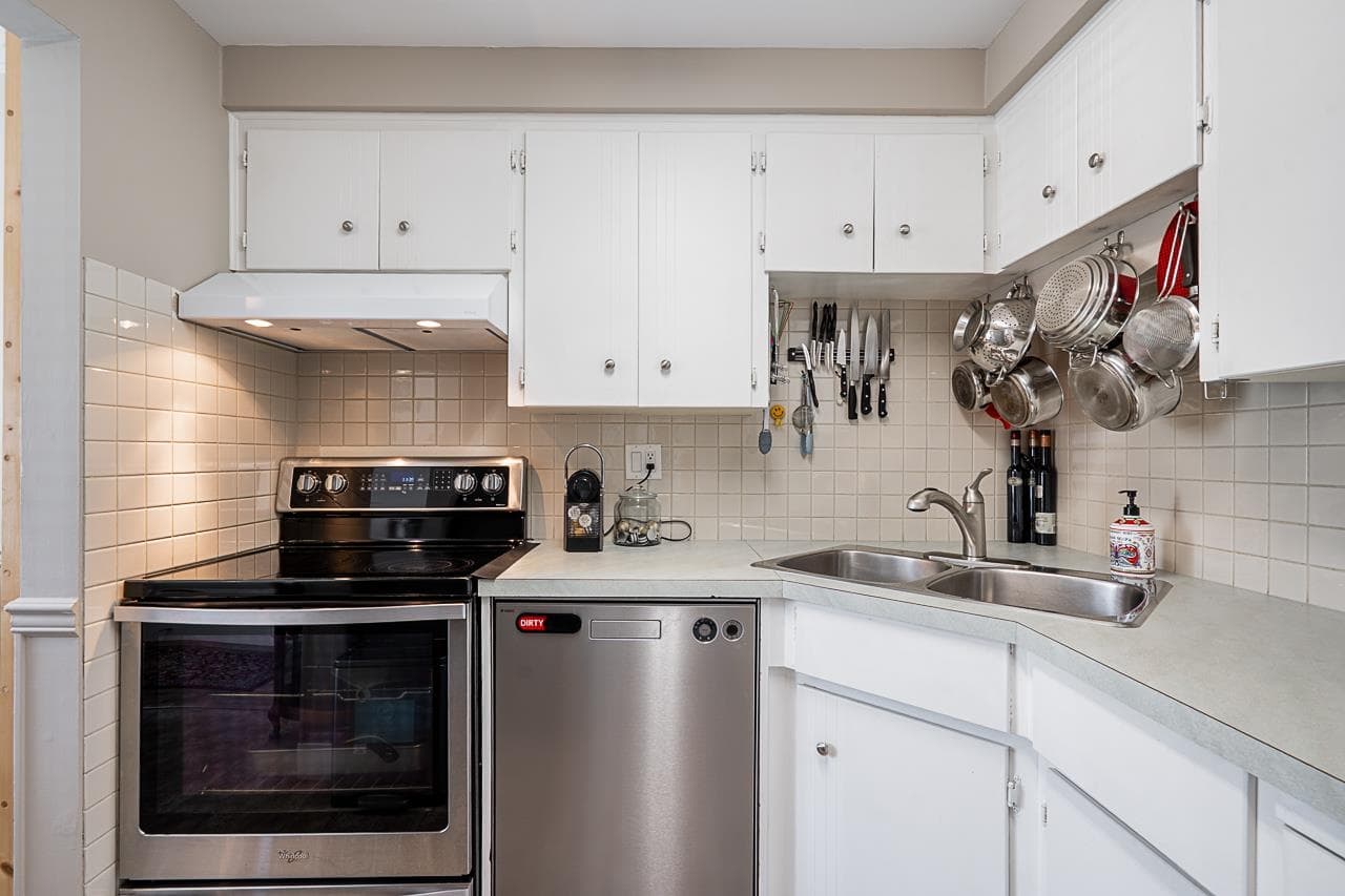 12169 222 Street, Maple Ridge, V2X 5W4 — photo 3