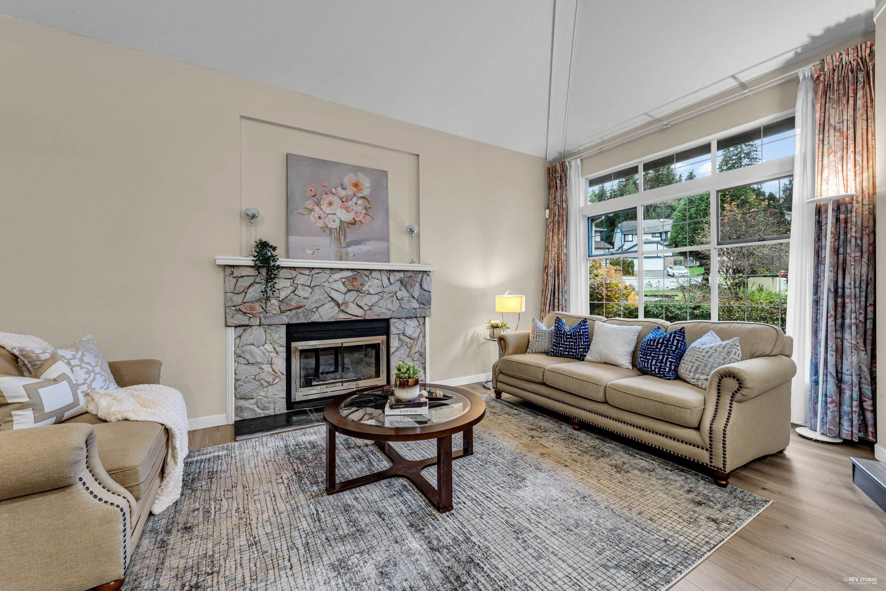 2986 Delahaye Drive, Coquitlam, V3B 6V8 — photo 3