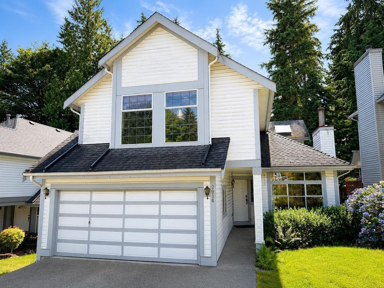 2986 Delahaye Drive, Coquitlam