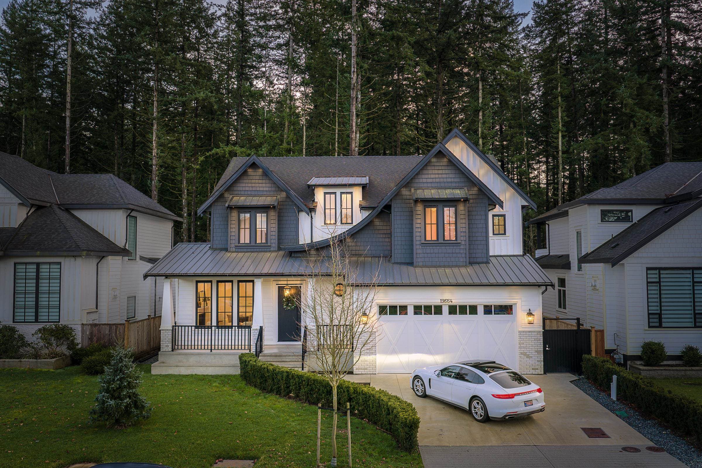 19664 31a Avenue, Langley, V2Z 0B2 — photo 1
