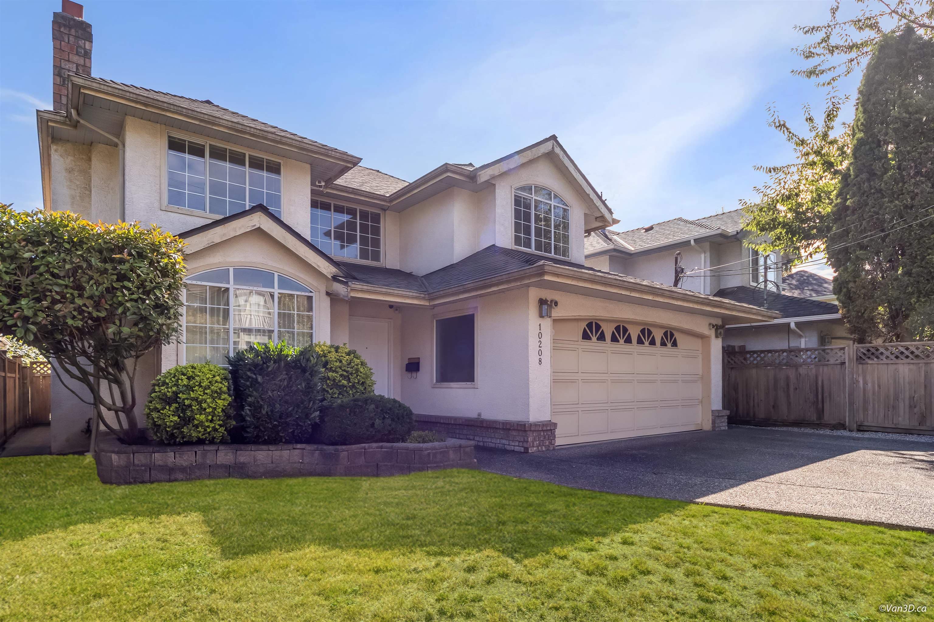 10208 River Drive, Richmond