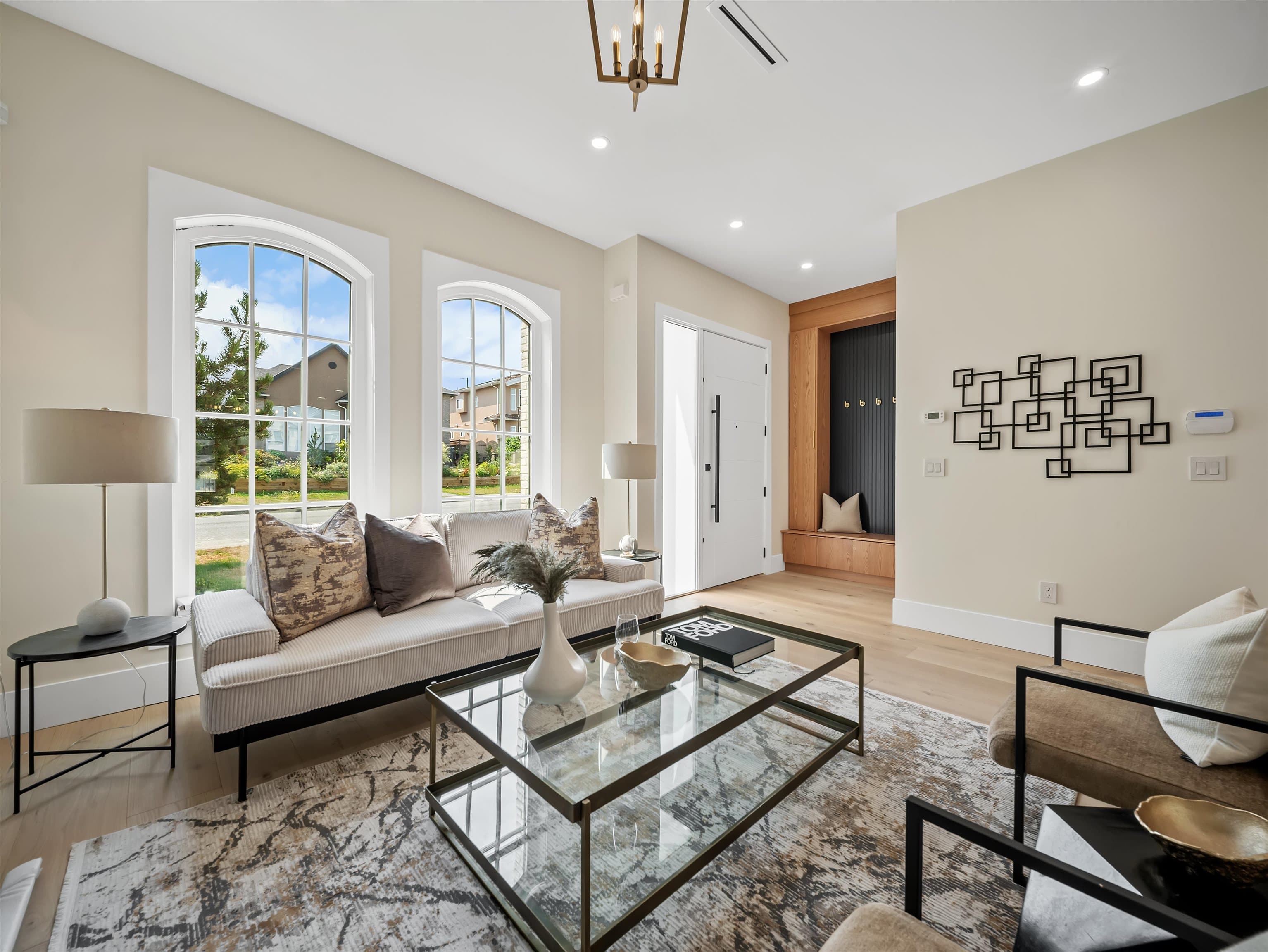2 - 3737 Forest Street, Burnaby, V5G 1W5 — photo 4