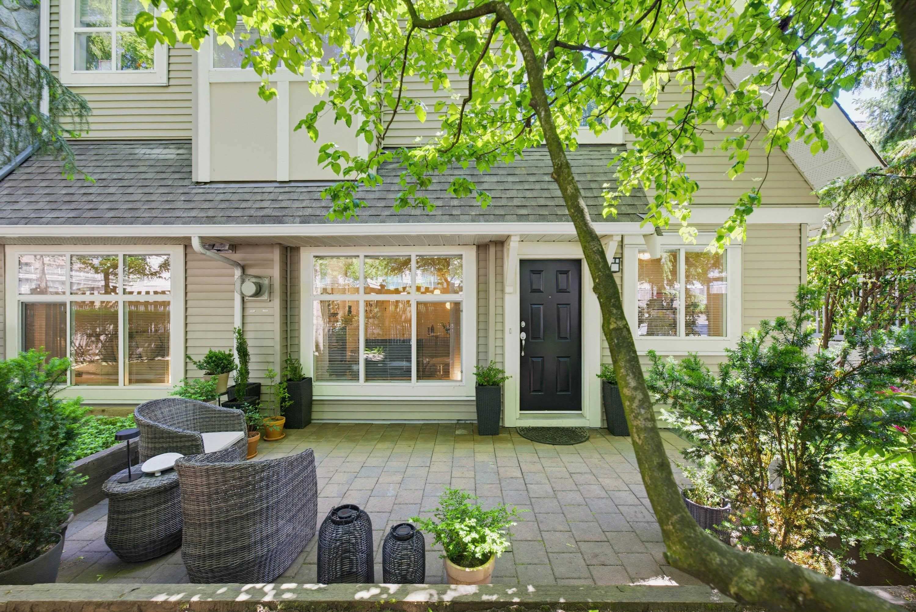 2 - 1071 Lynn Valley Road, North Vancouver, V7J 1Z6 — photo 1