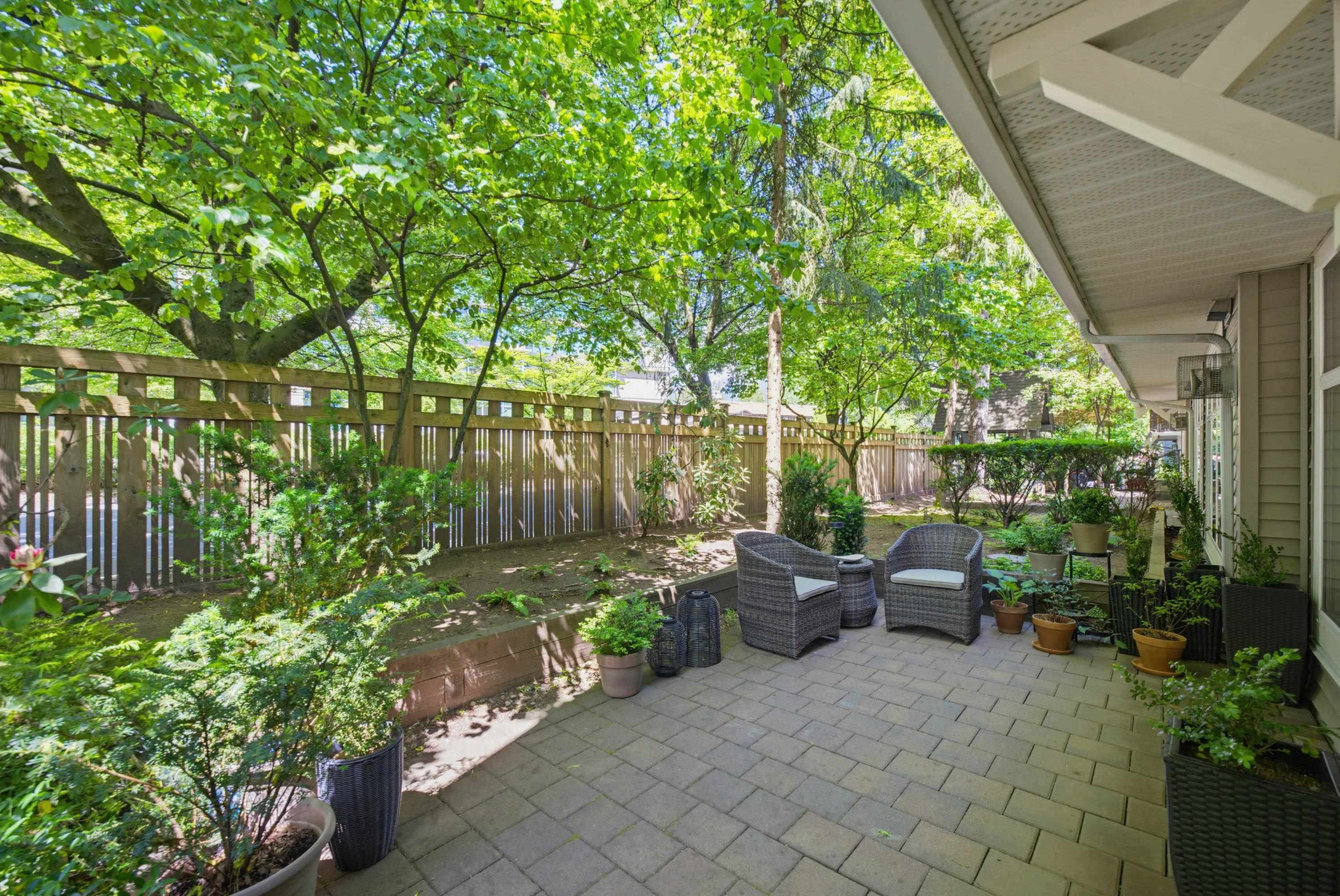 2 - 1071 Lynn Valley Road, North Vancouver, V7J 1Z6 — photo 5