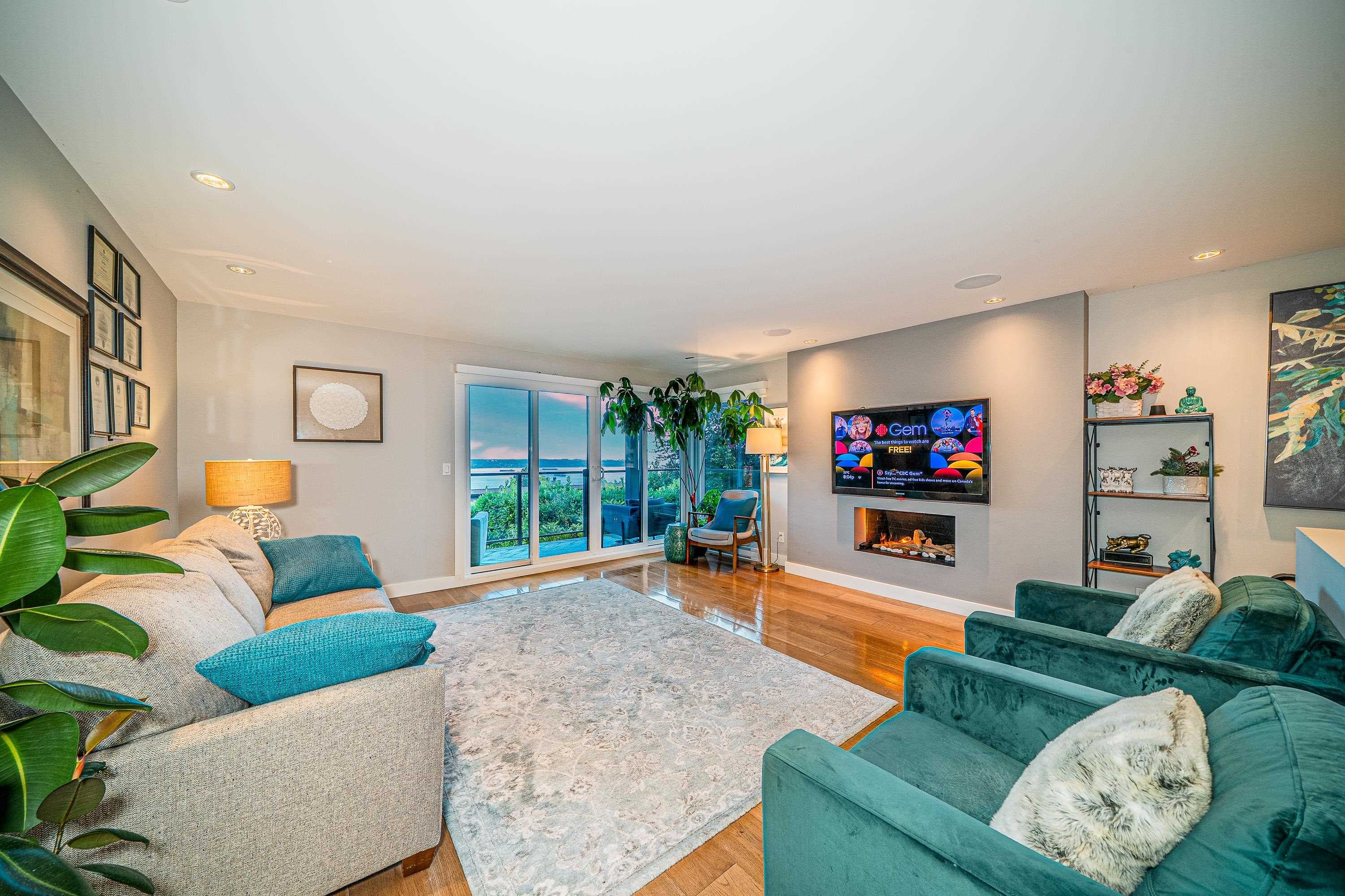 18 - 2214 Folkstone Way, West Vancouver, V7S 2X7 — photo 5