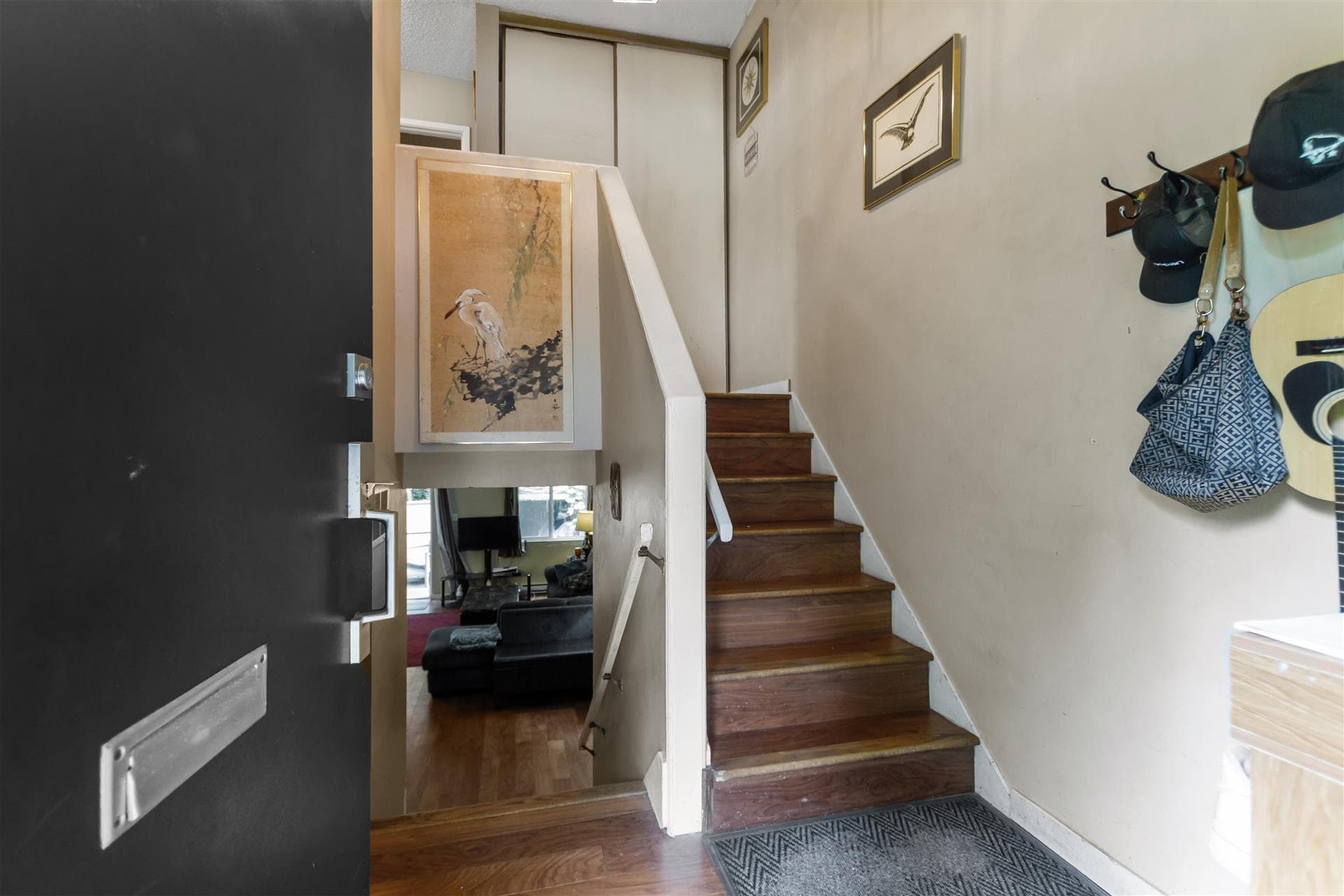 2676 Tretheway Drive, Burnaby, V5B 4R8 — photo 4