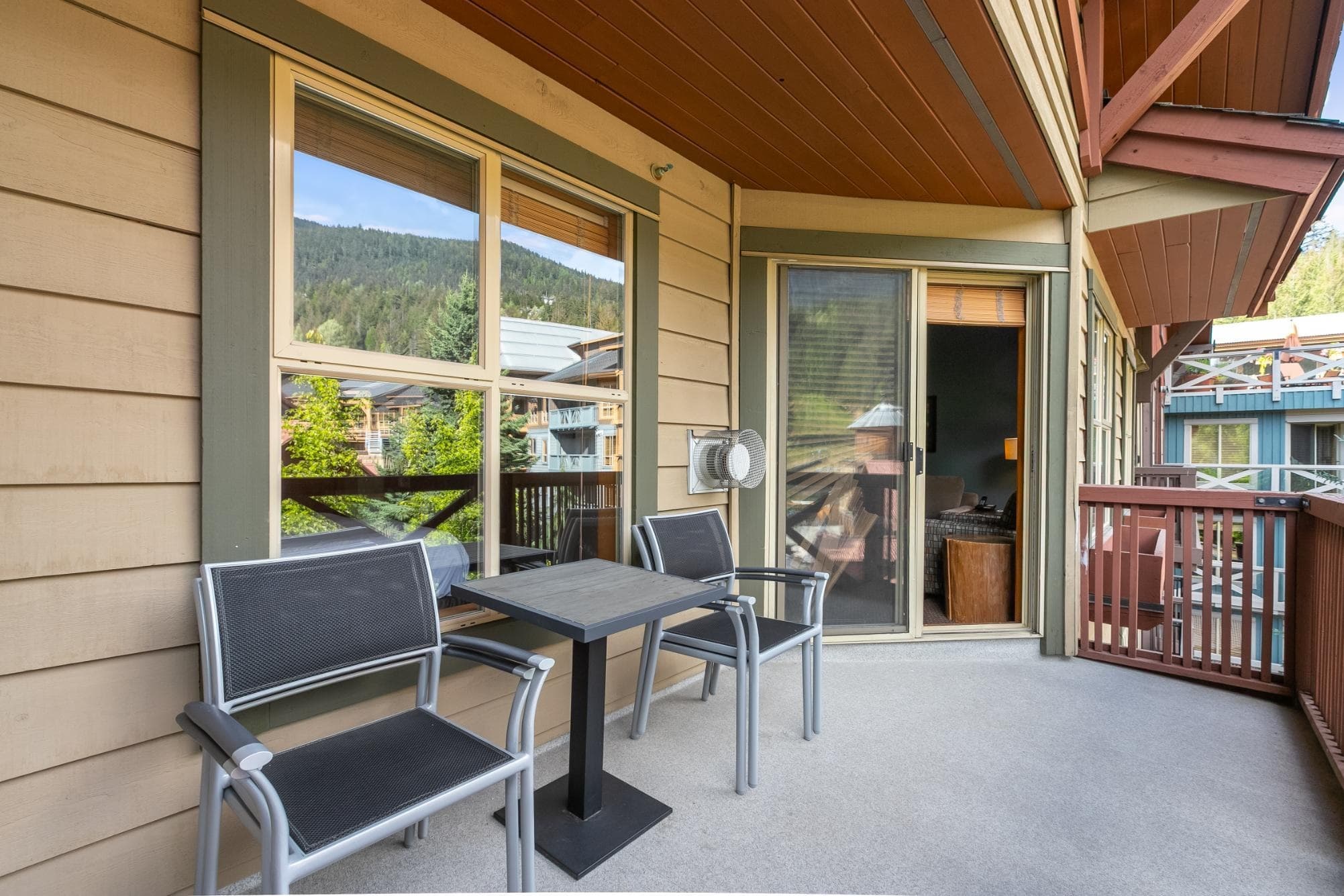 403 - 2036 London Lane, Whistler, V8E 0N7 — photo 5